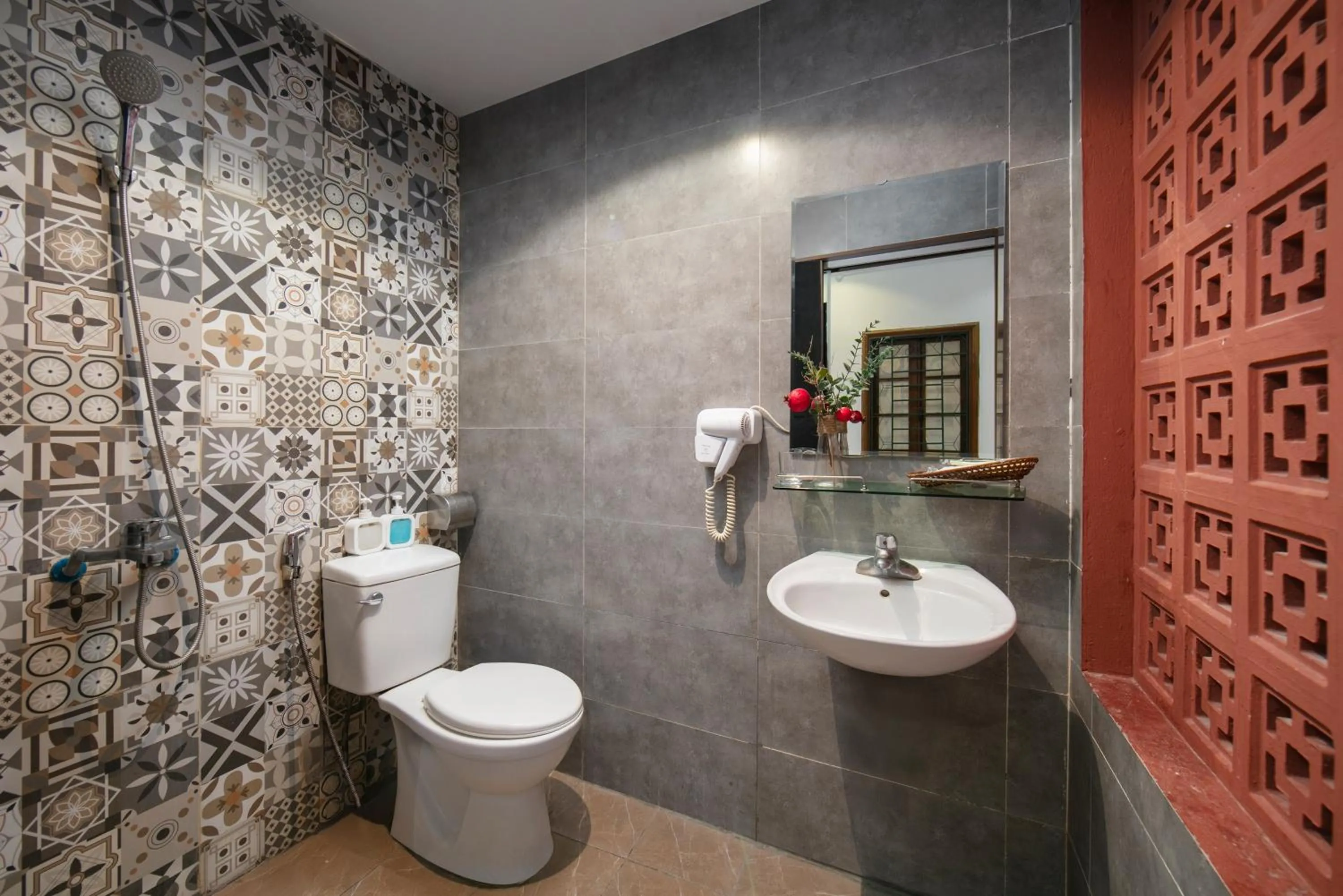 Bathroom in Hanoi Backpackers Hostel & Rooftop bar