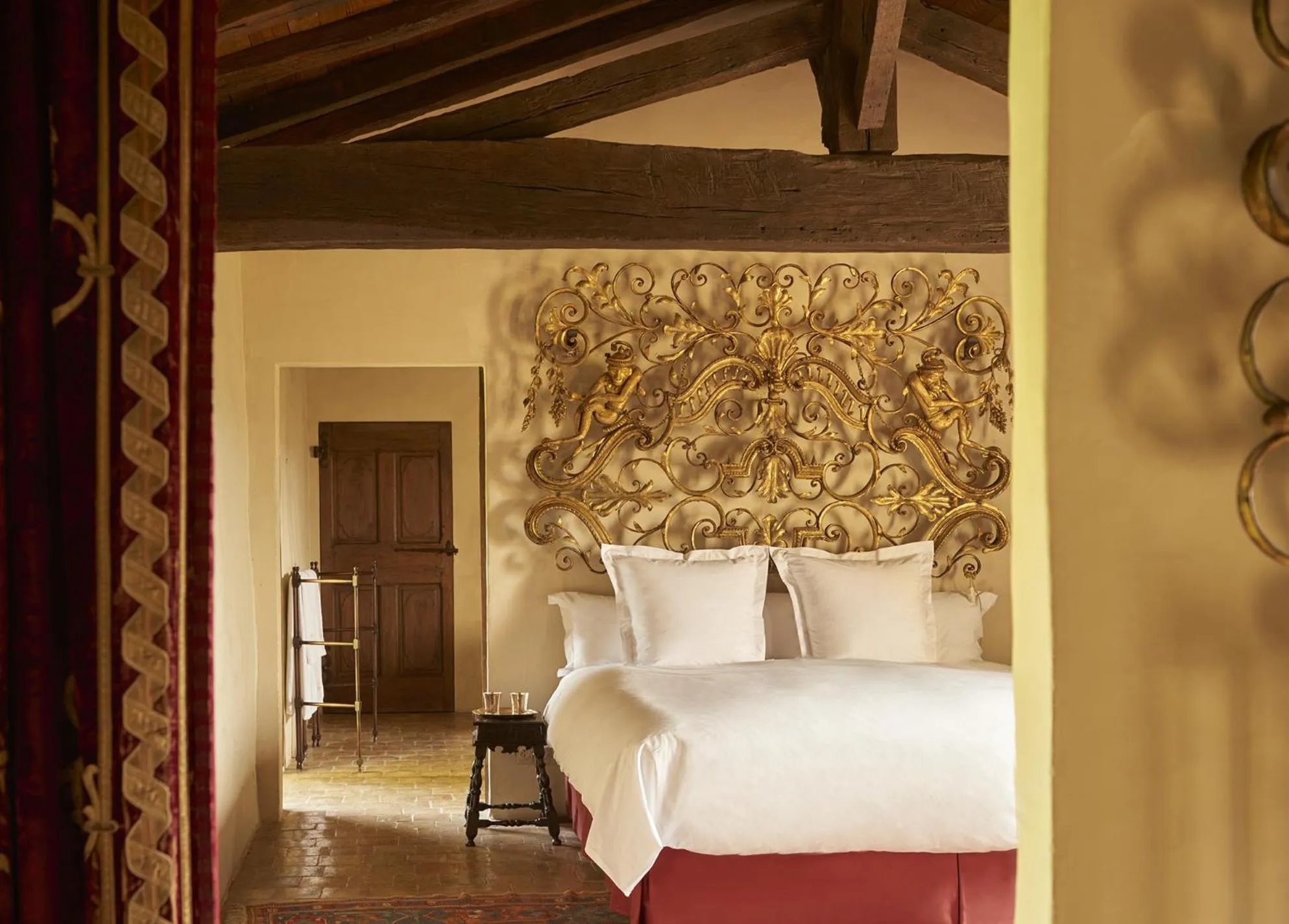 Bedroom in Château de Bagnols