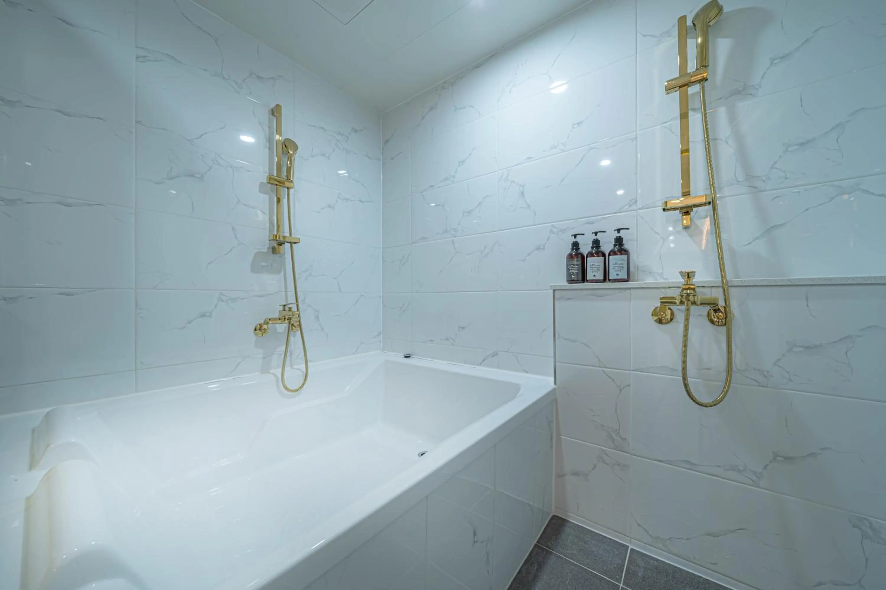 Bathroom in Gwangan Stay Hotel