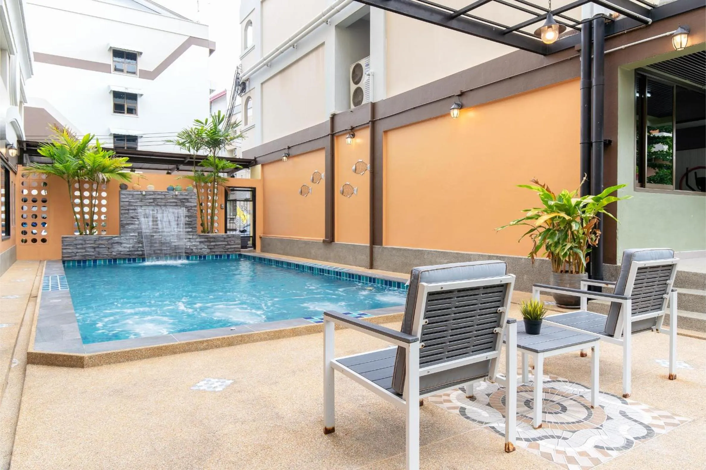 Swimming pool in P-Park Hotel Bangkok