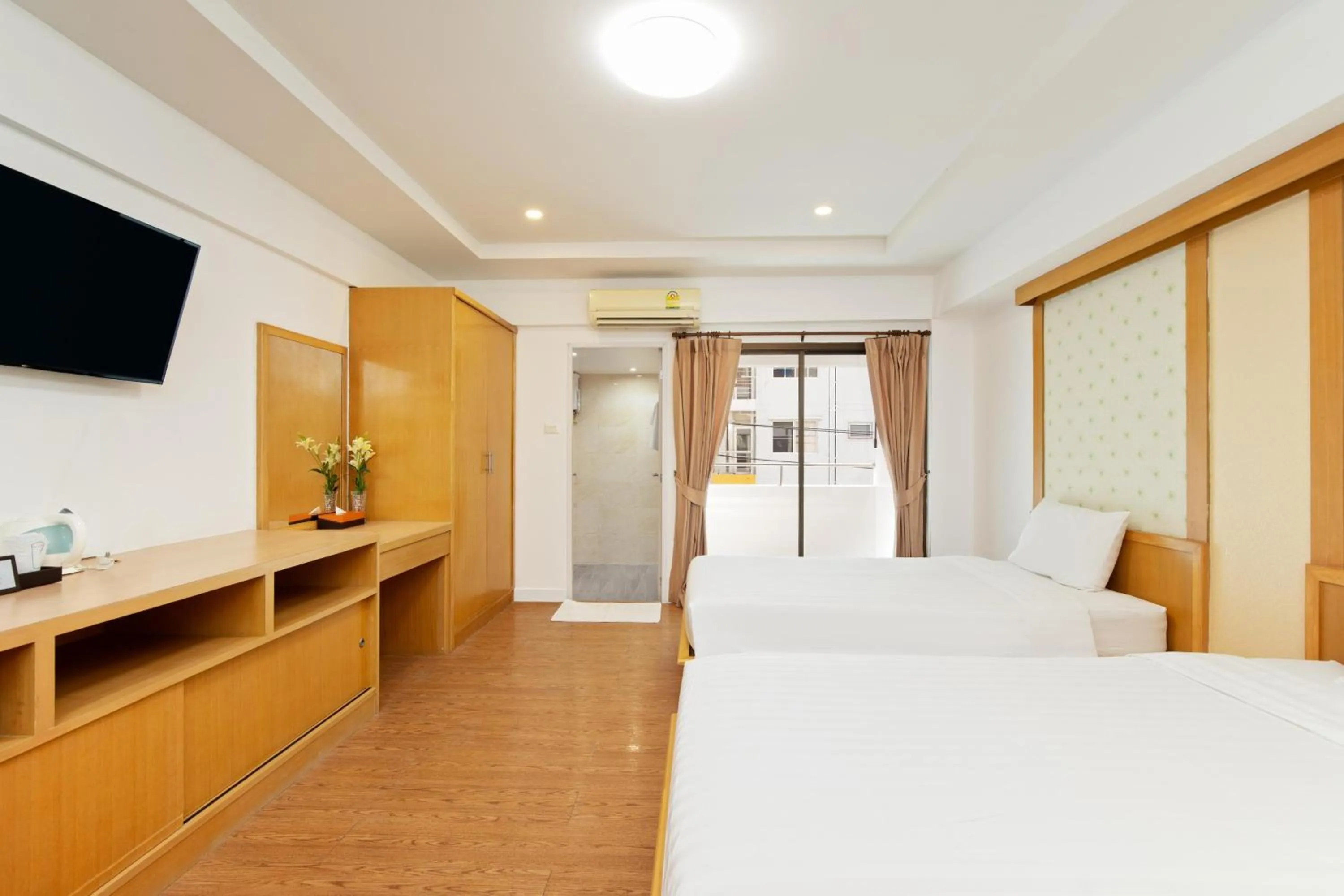 Bed in P-Park Hotel Bangkok