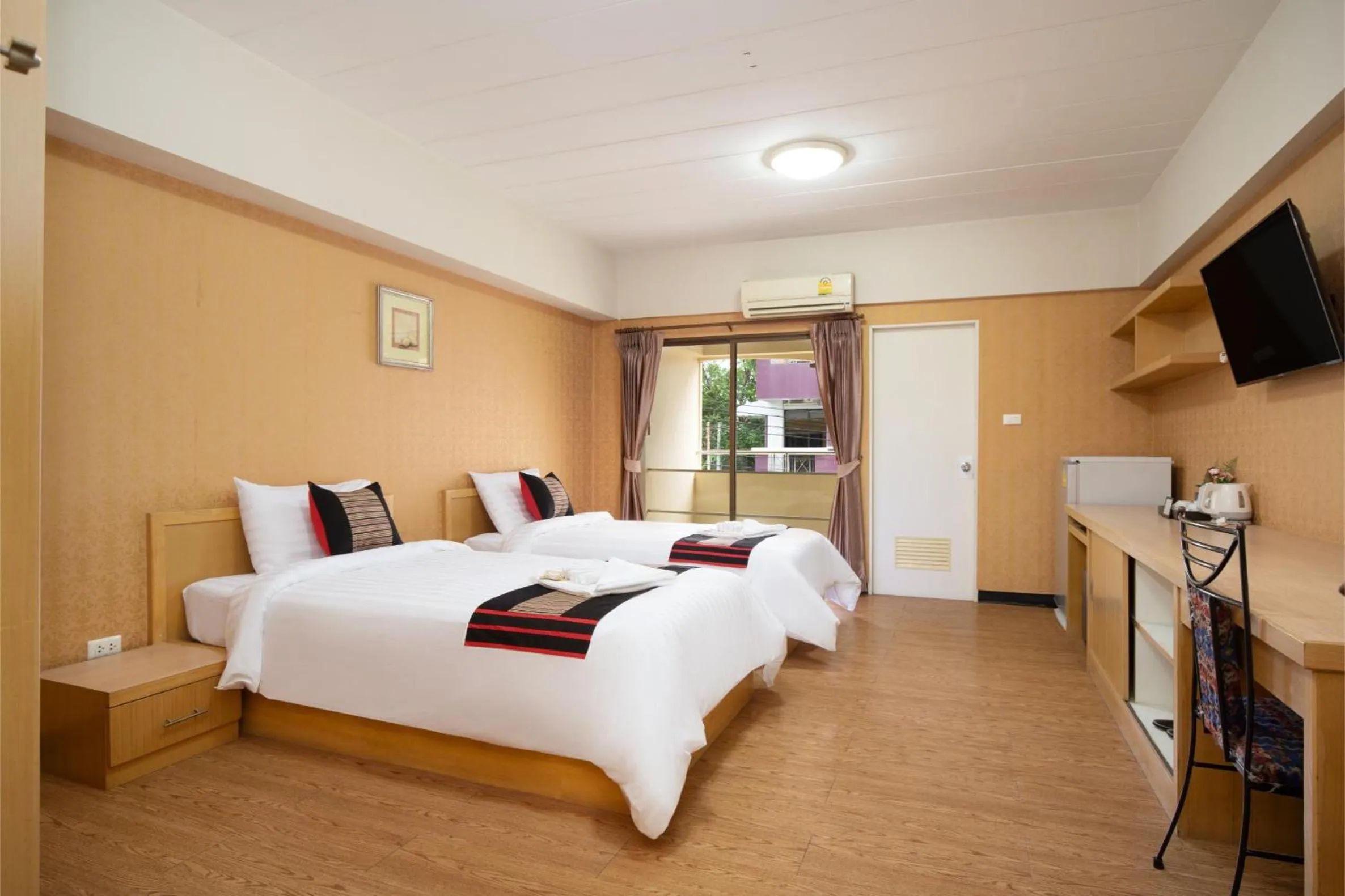 Bed in P-Park Hotel Bangkok