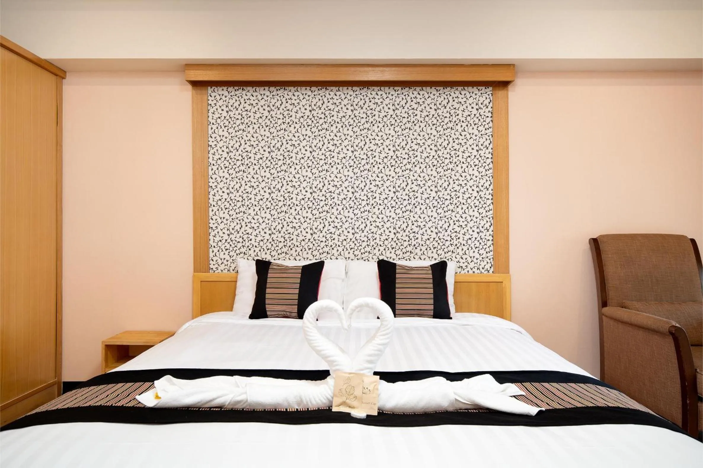 Bed in P-Park Hotel Bangkok