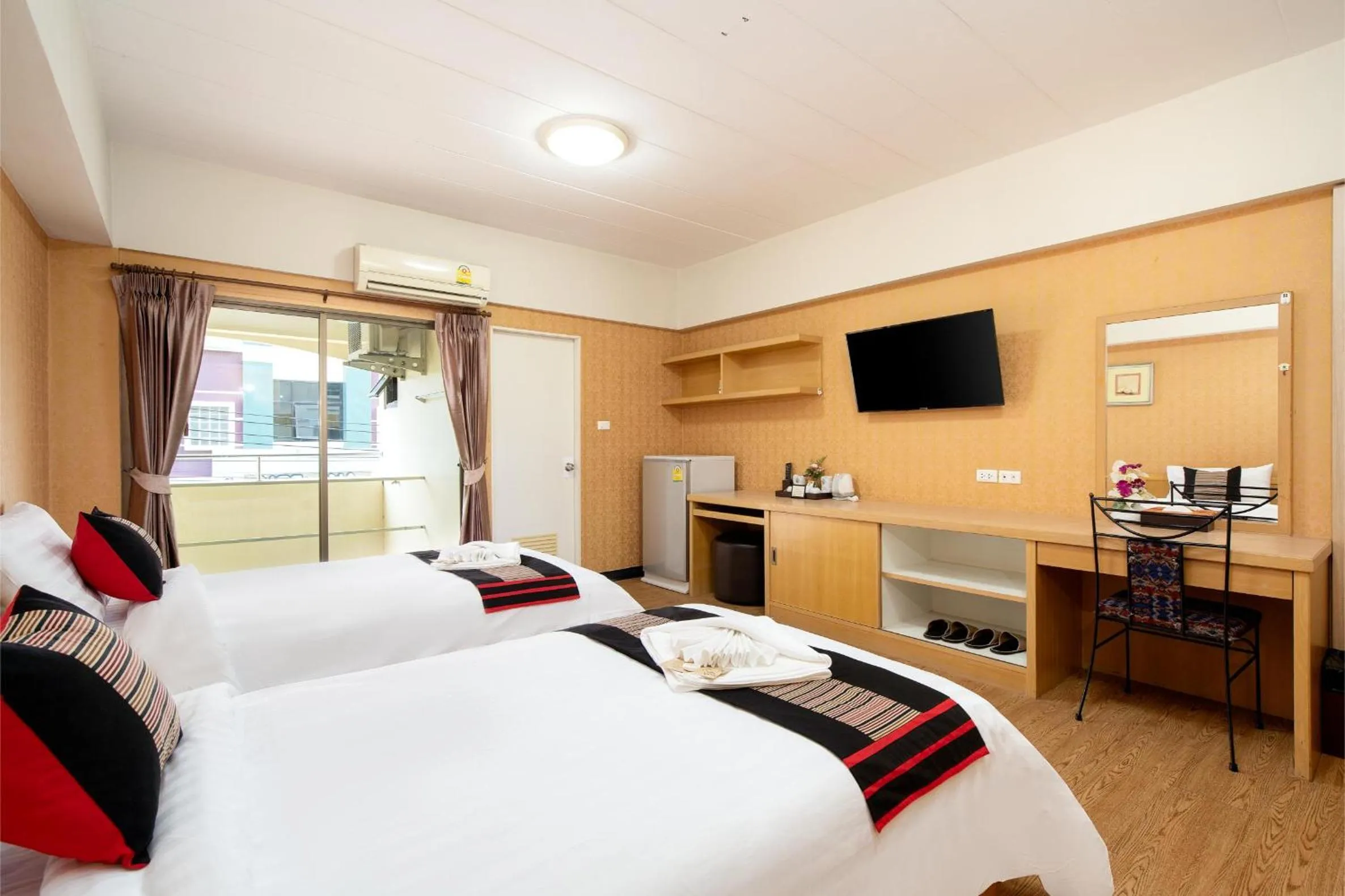 Bed in P-Park Hotel Bangkok