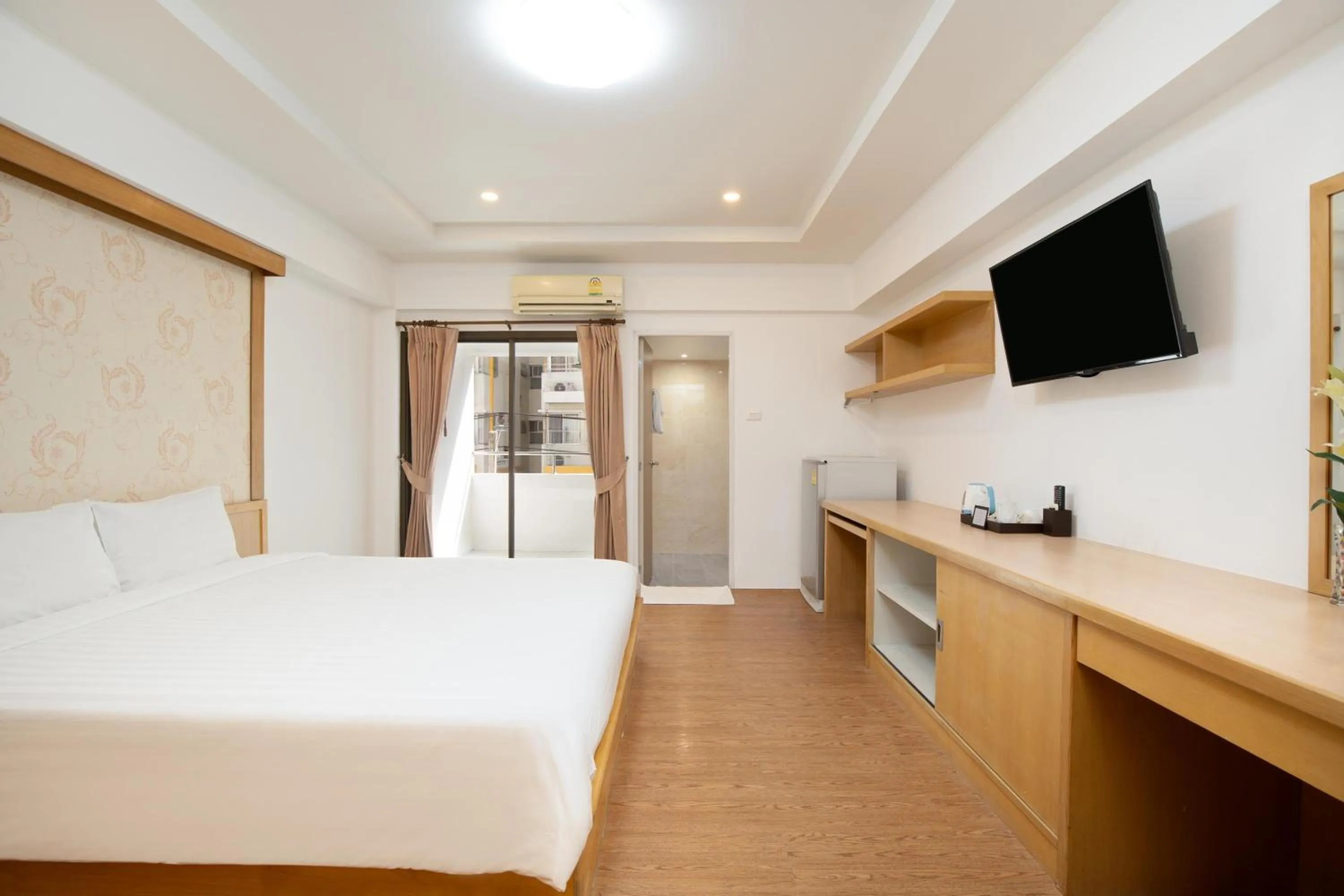 Bed in P-Park Hotel Bangkok