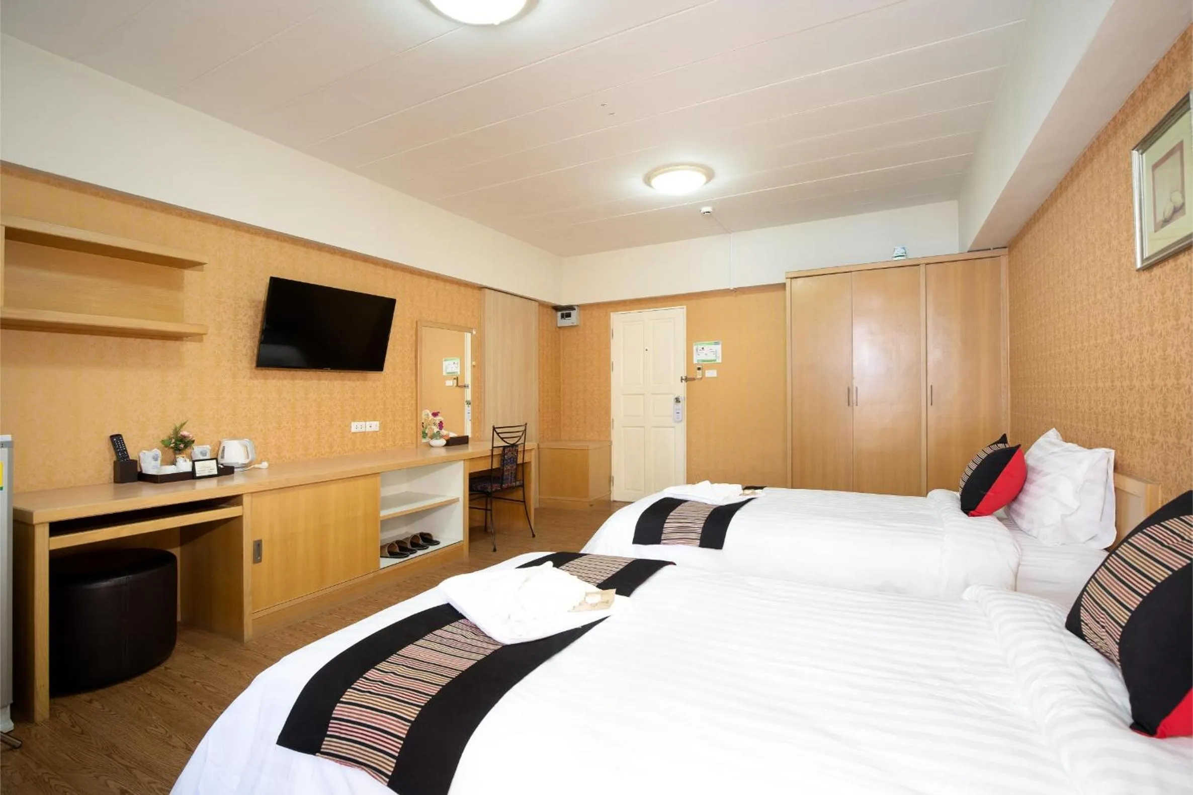 Bed in P-Park Hotel Bangkok