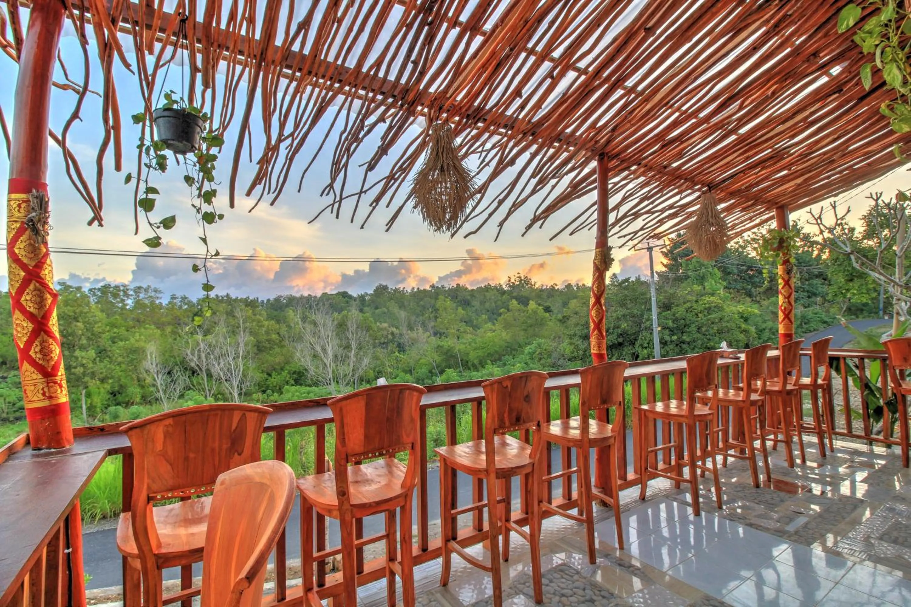 Restaurant/places to eat in Bagia Bungalows