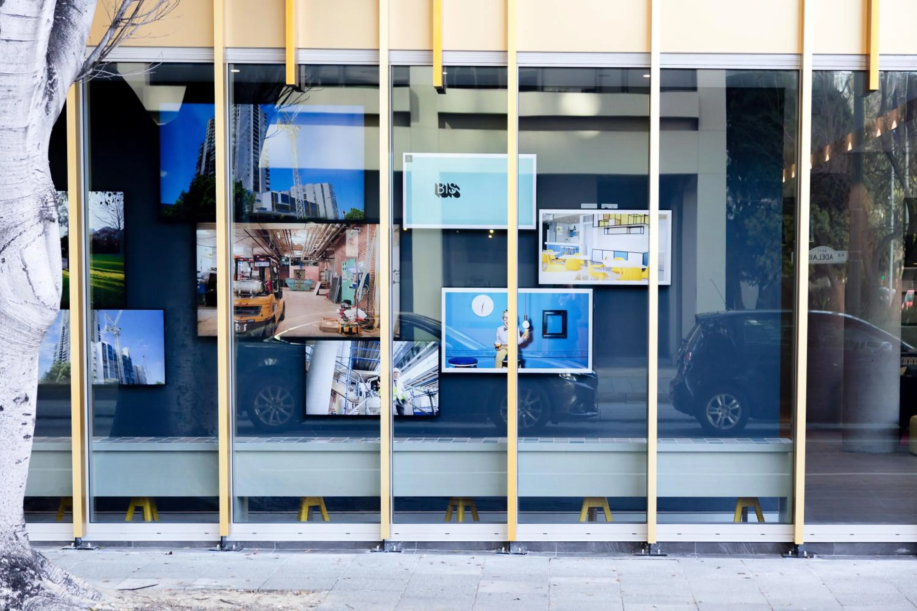 Facade/entrance in ibis Styles East Perth