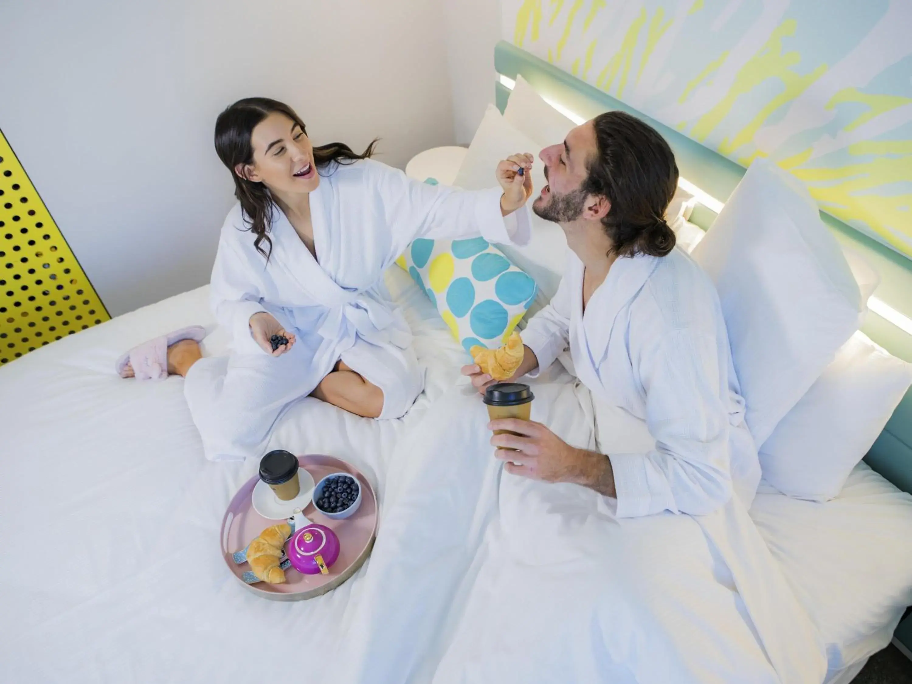 Standard King Room in ibis Styles East Perth Standard King Room in ibis Styles East Perth