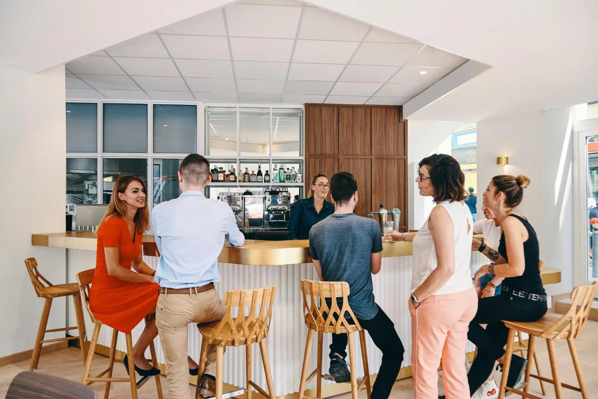 Lounge or bar in Mercure Marseille Canebière Vieux-Port