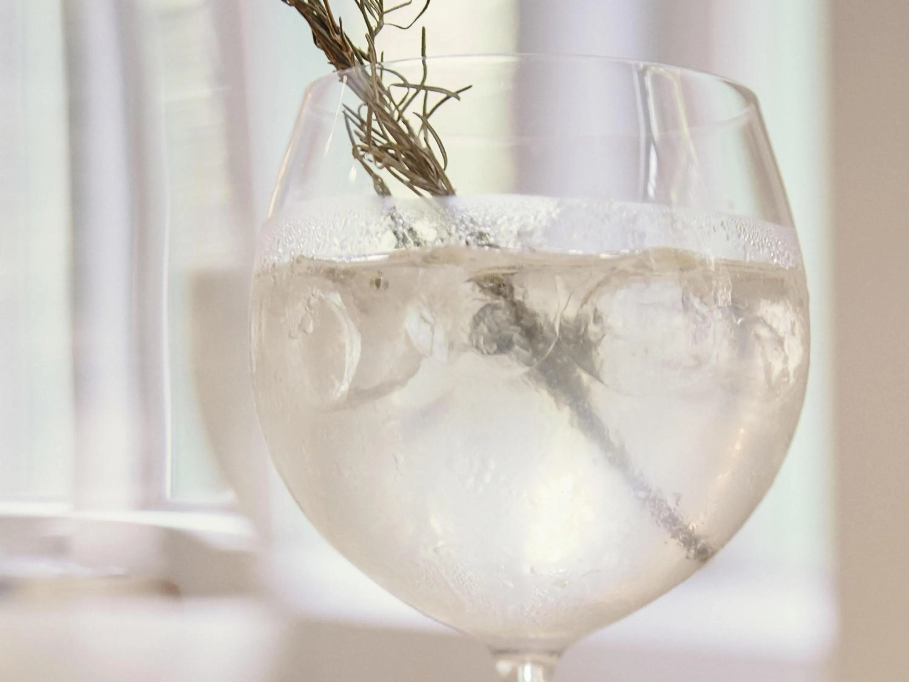 Lounge or bar in Mercure Marseille Canebière Vieux-Port