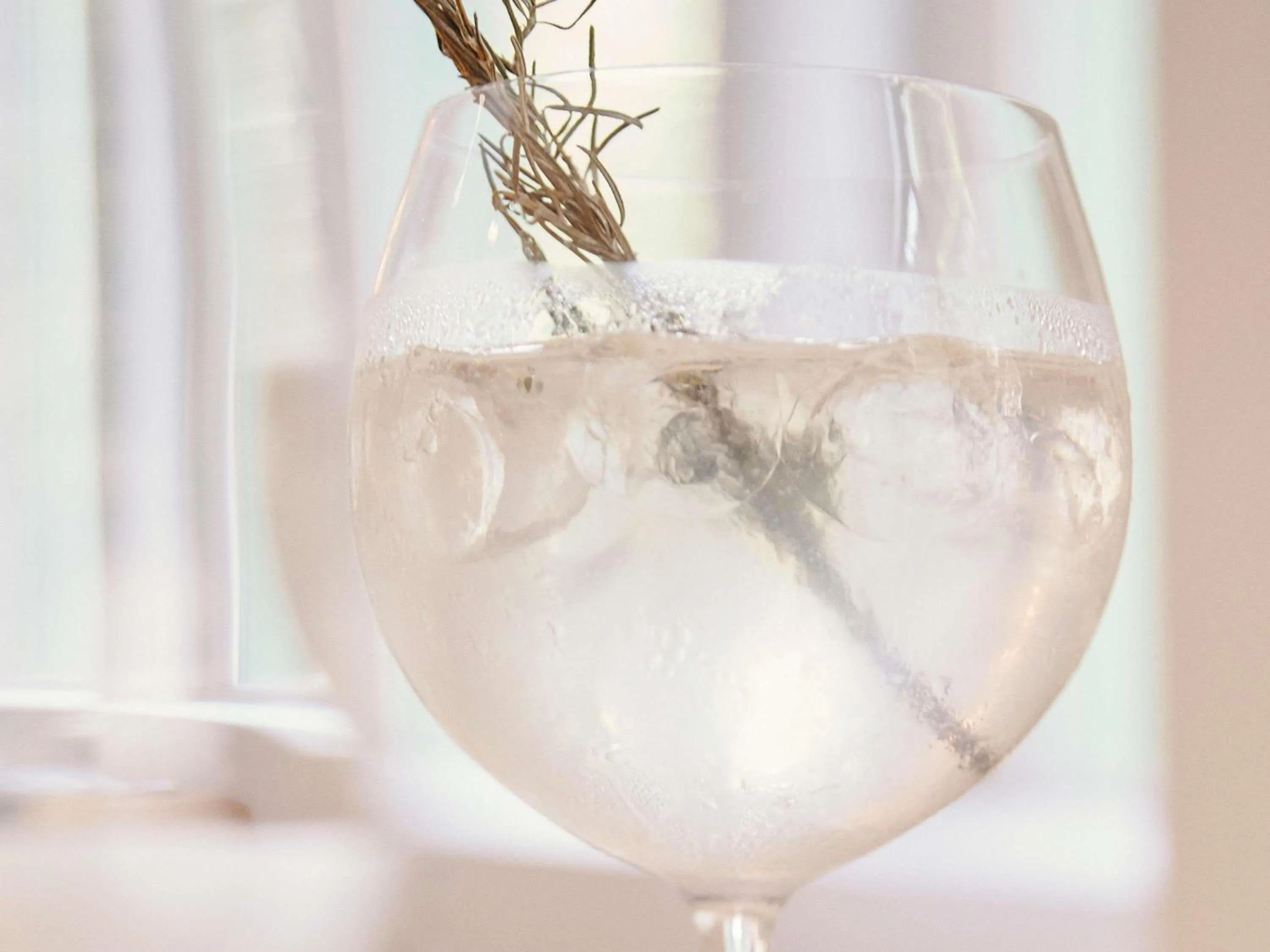 Lounge or bar in Mercure Marseille Canebière Vieux-Port