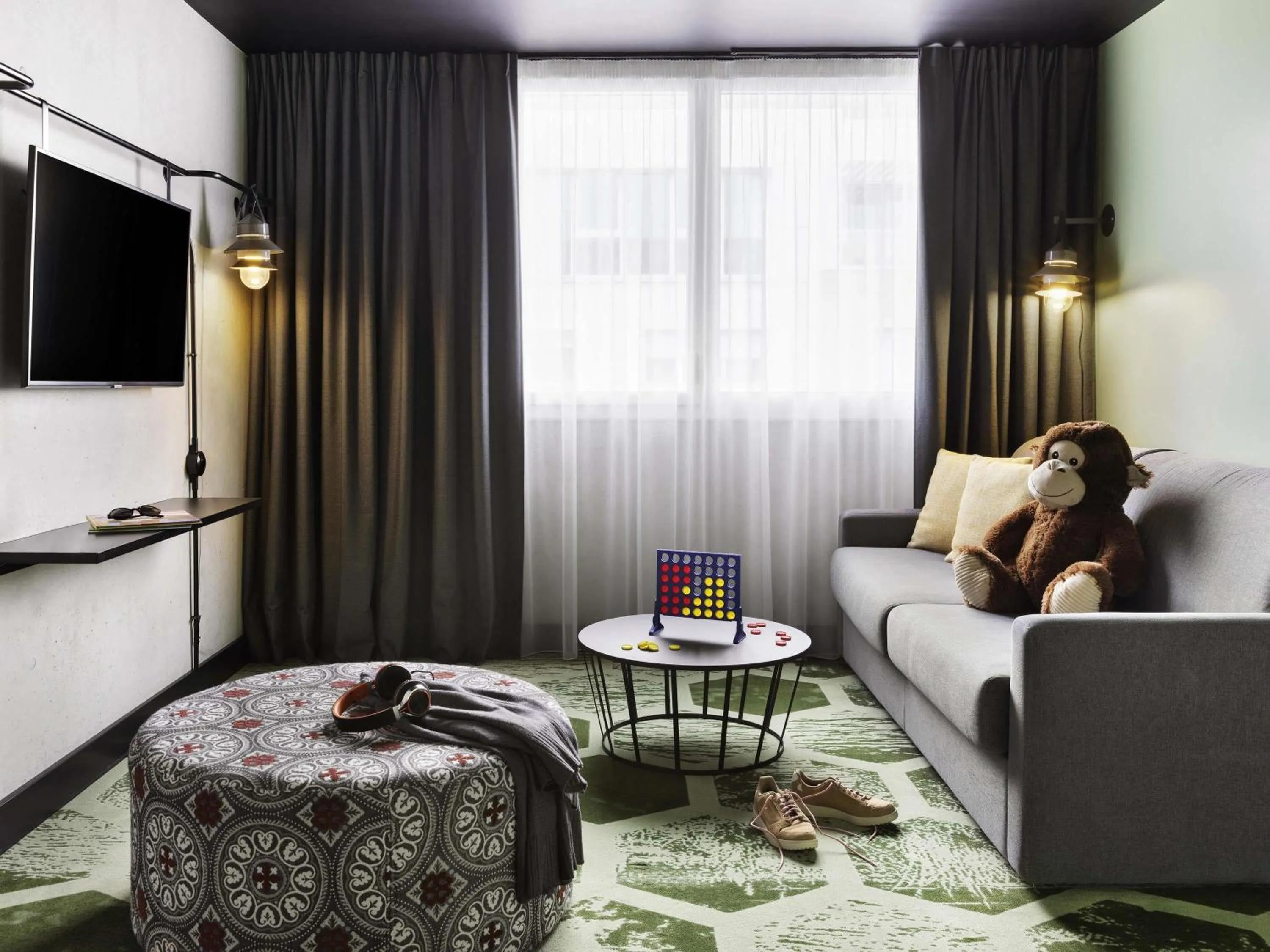 Bedroom, Bed in ibis Styles Amiens Centre