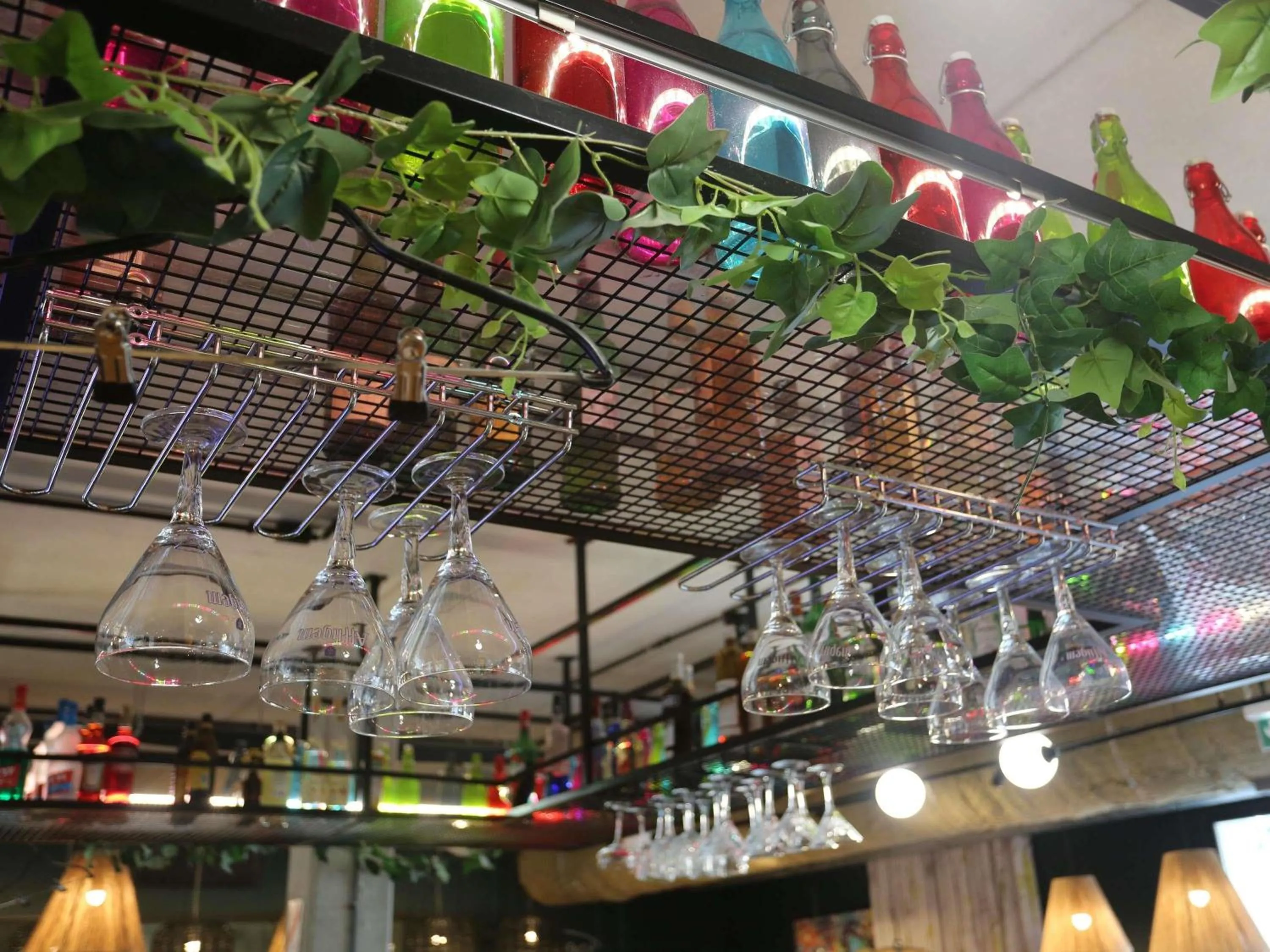 Lounge or bar in ibis Styles Amiens Centre