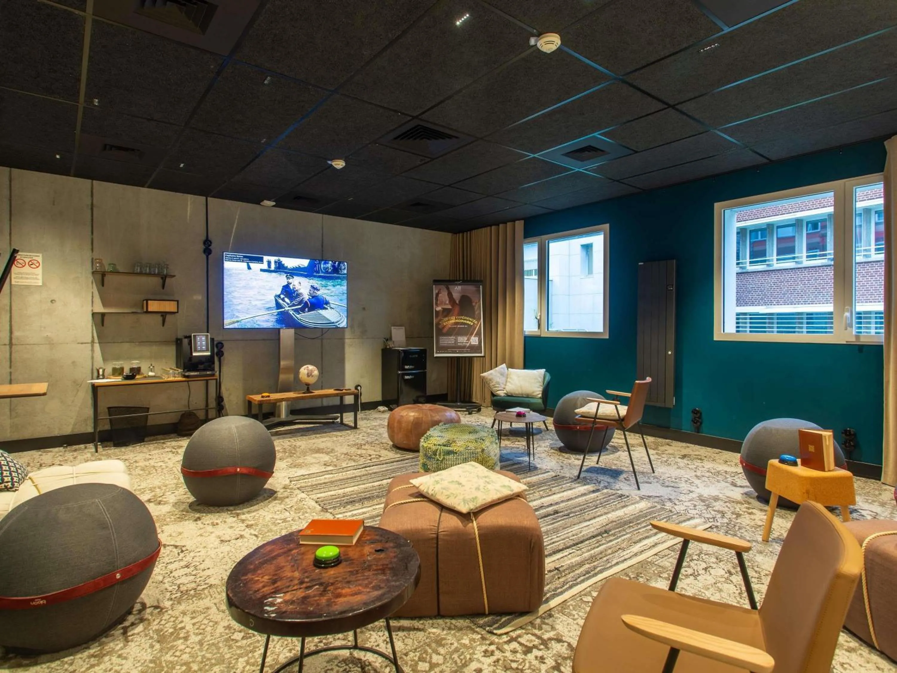 Meeting/conference room in ibis Styles Amiens Centre