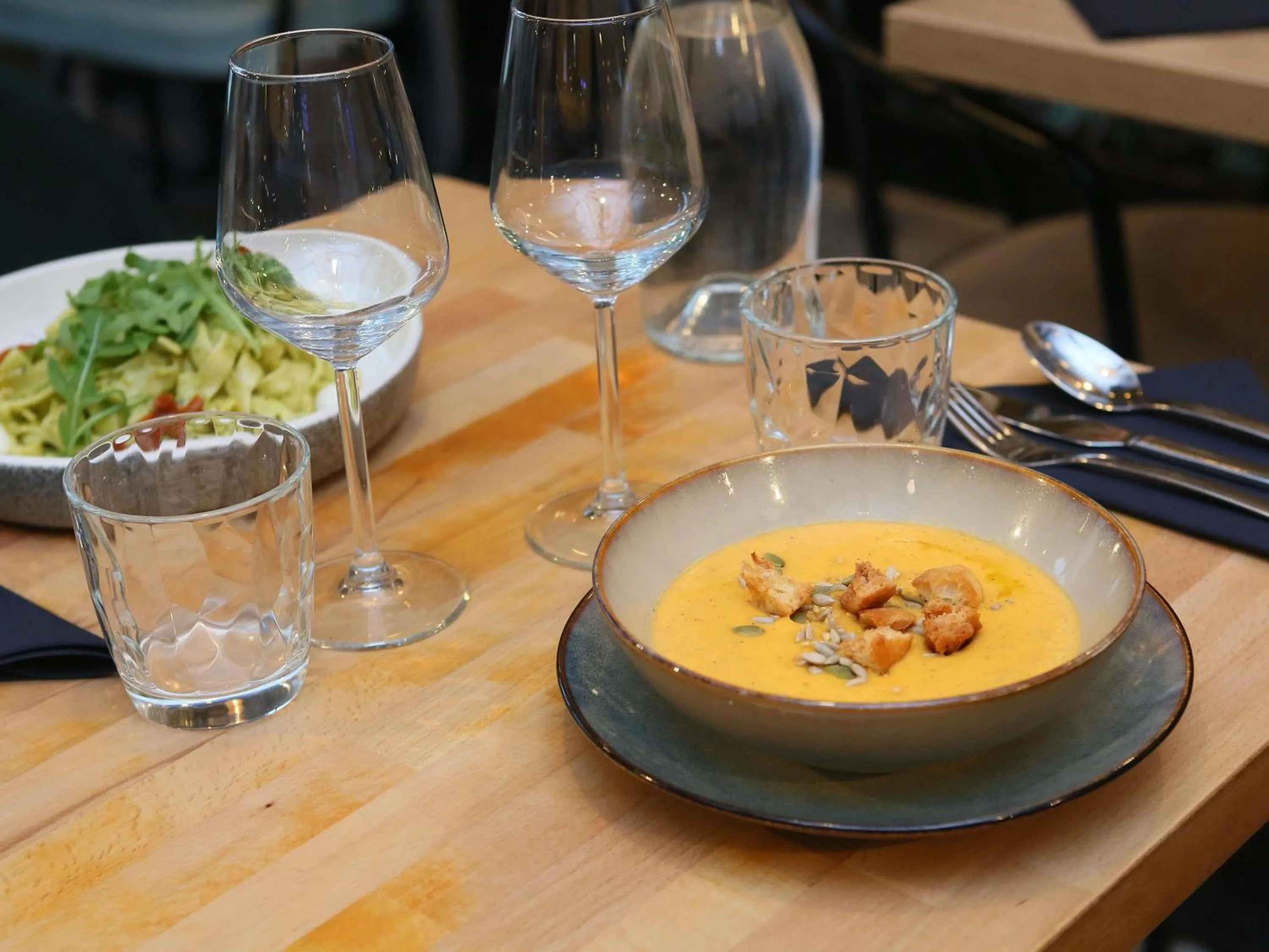 Lounge or bar in ibis Styles Amiens Centre