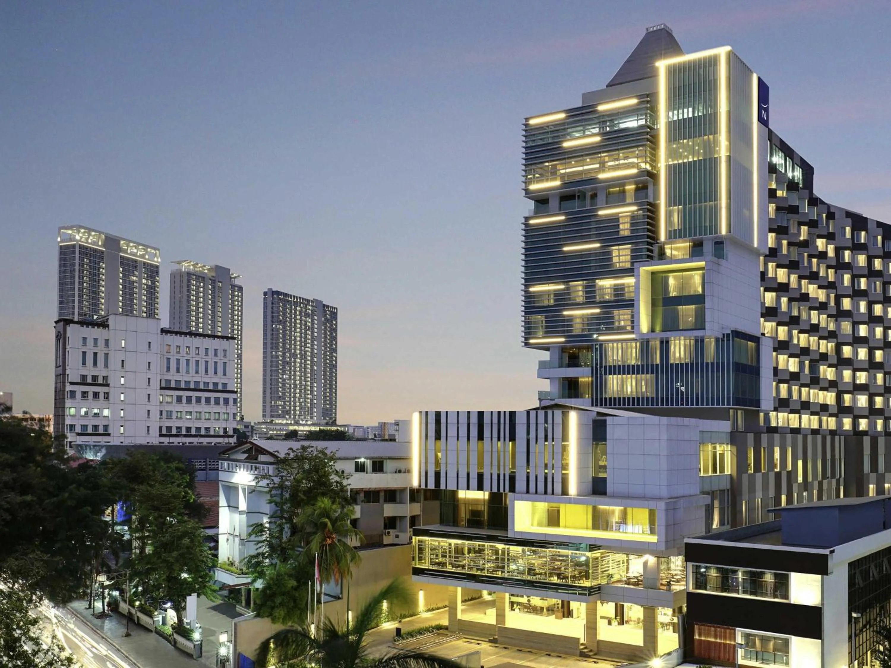Property building in Novotel Jakarta Cikini