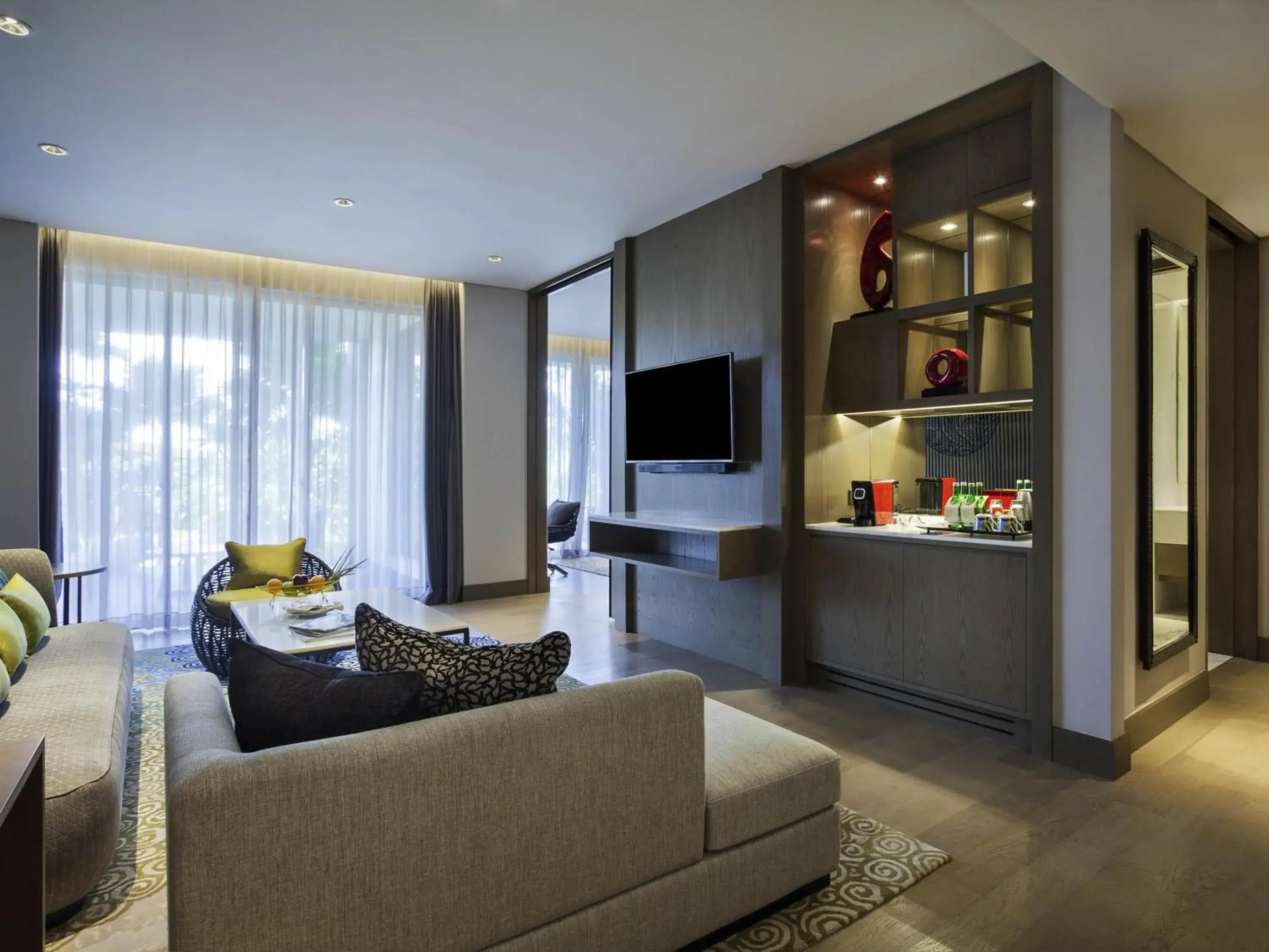 King Suite in Pullman Ciawi Vimala Hills Resort King Suite in Pullman Ciawi Vimala Hills Resort