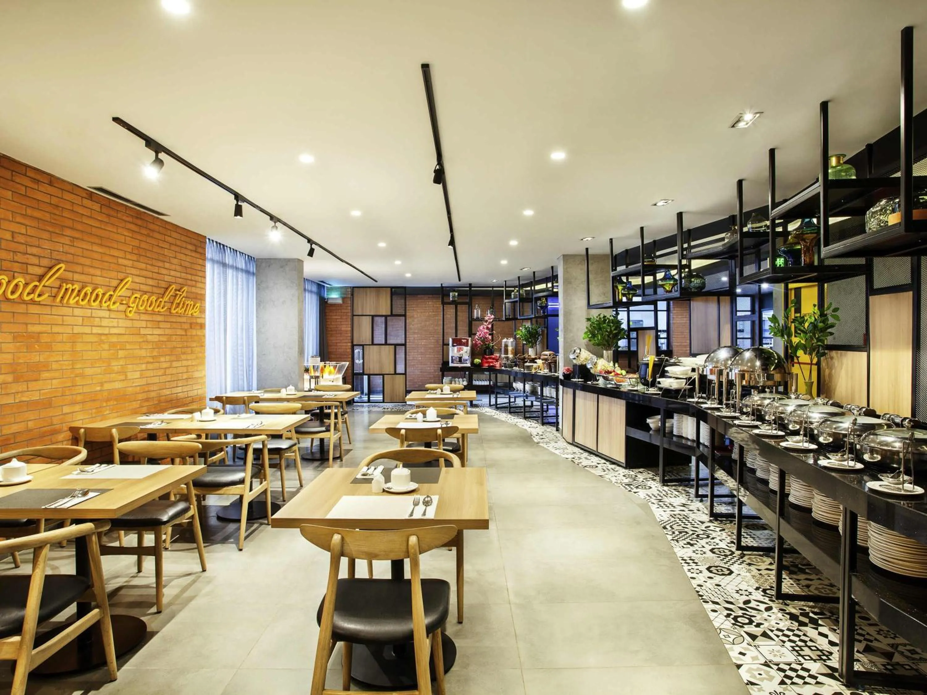 Restaurant/places to eat in ibis Styles Bekasi Jatibening