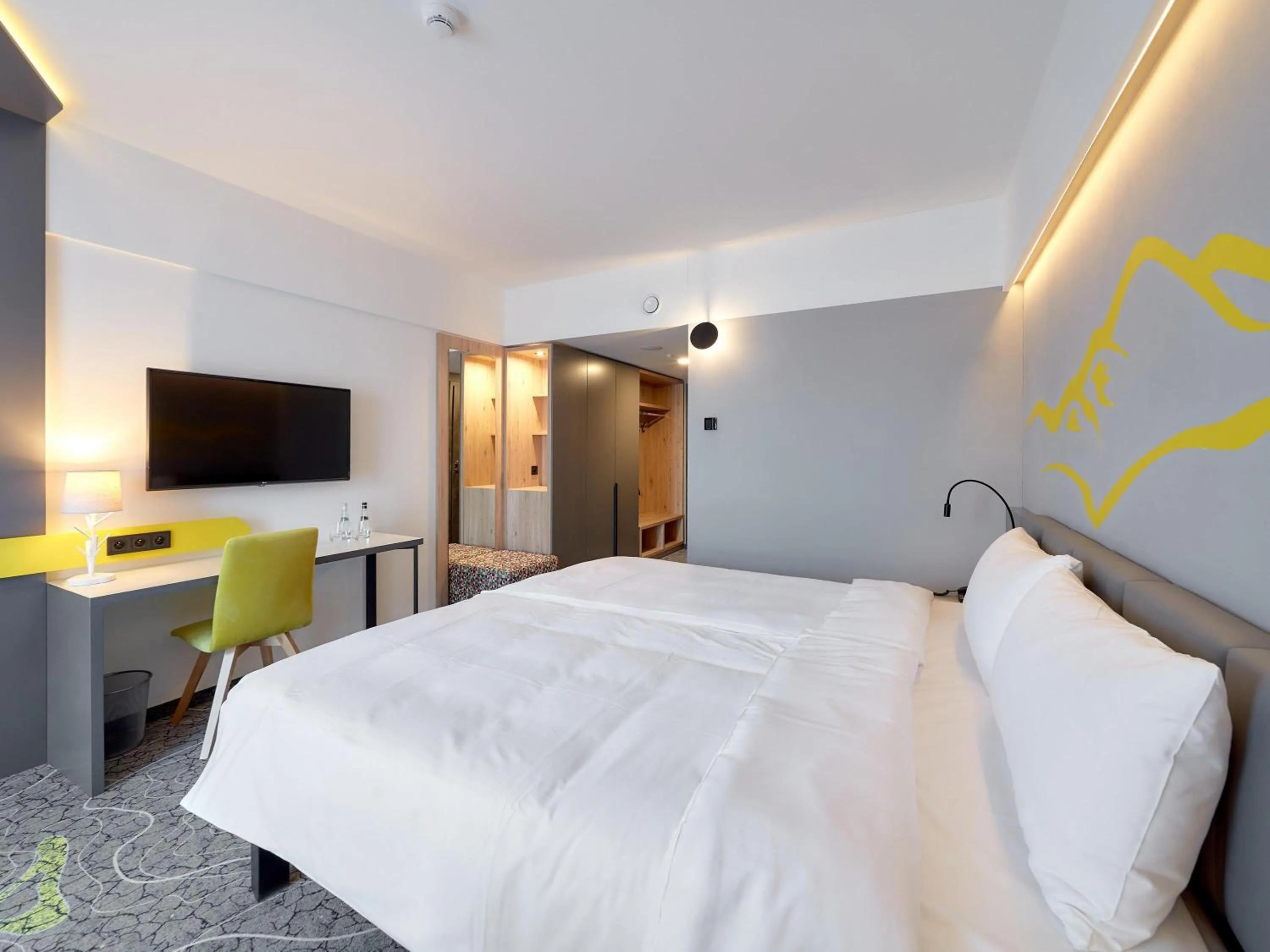 Bedroom, Bed in ibis Styles Nowy Targ
