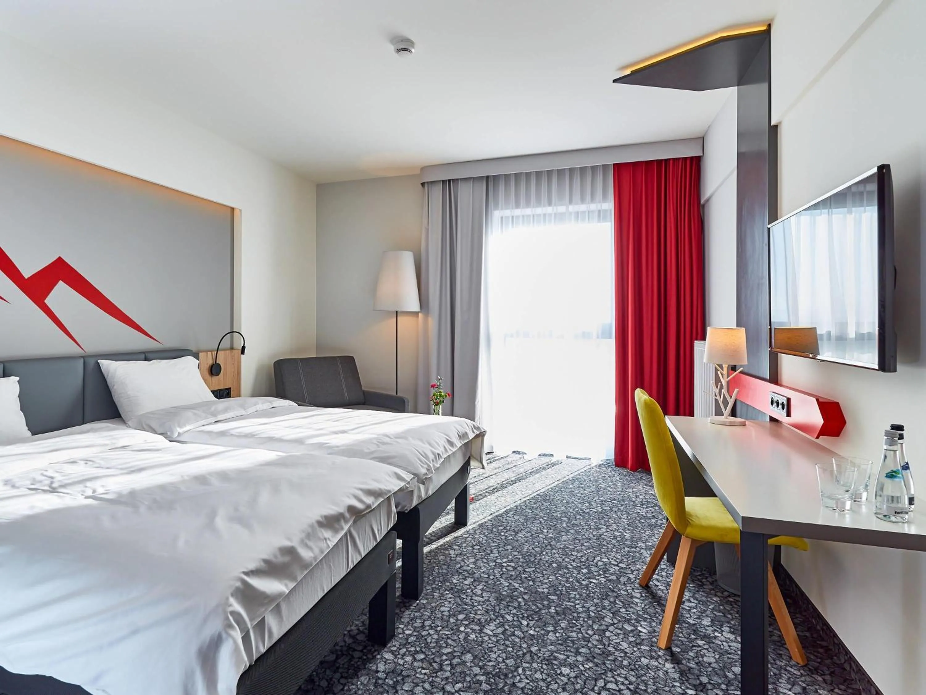 Bedroom, Bed in ibis Styles Nowy Targ