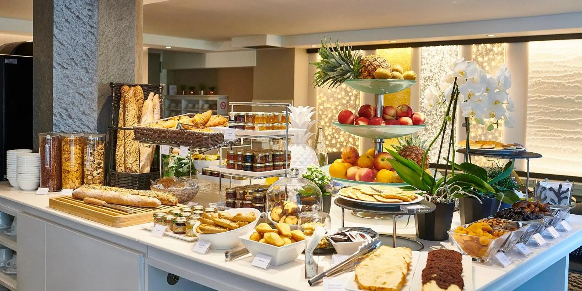 Buffet breakfast in Best Western Plus Hotel Carlton Annecy