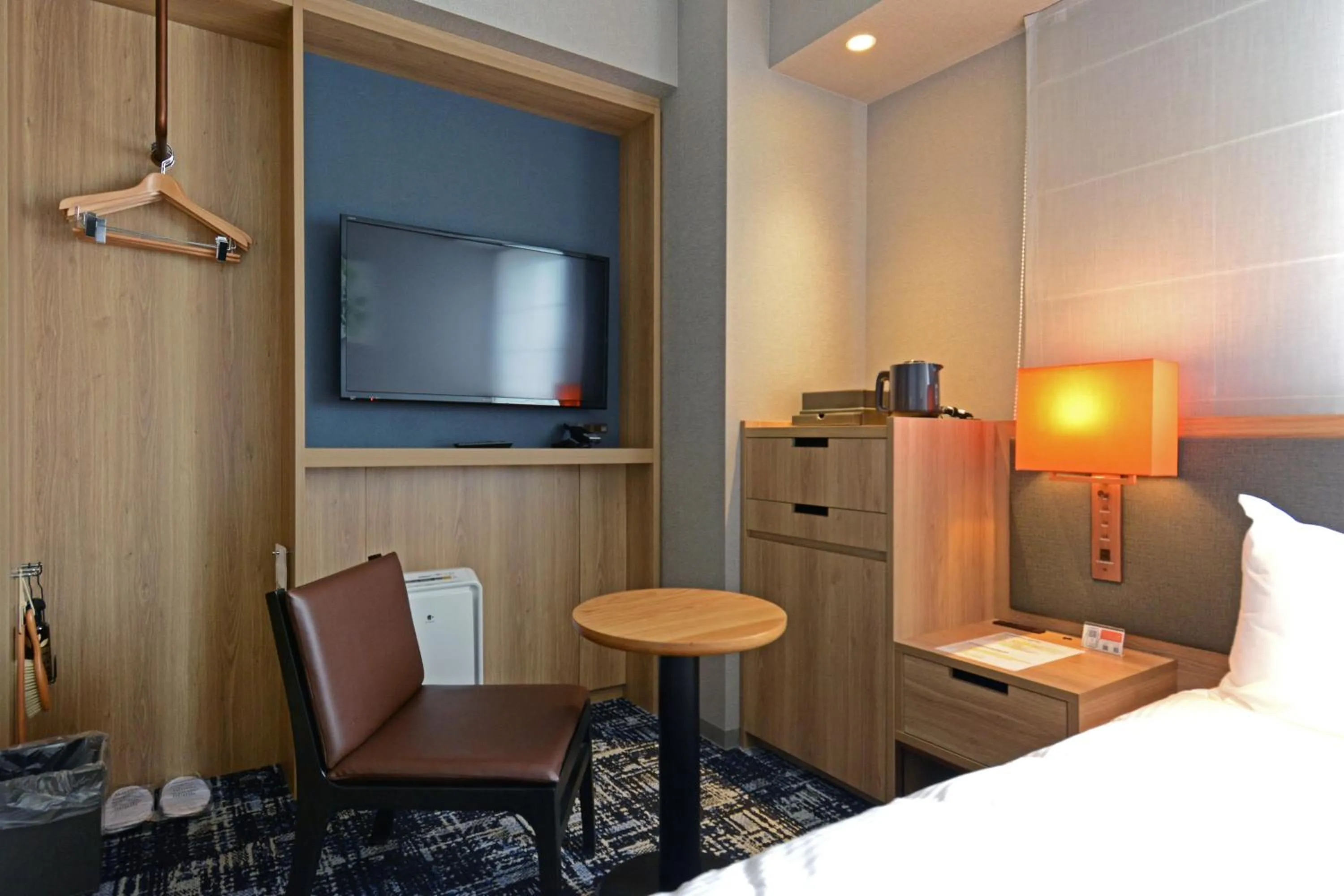 Toilet, Bed in Hotel Forza Osaka Kitahama