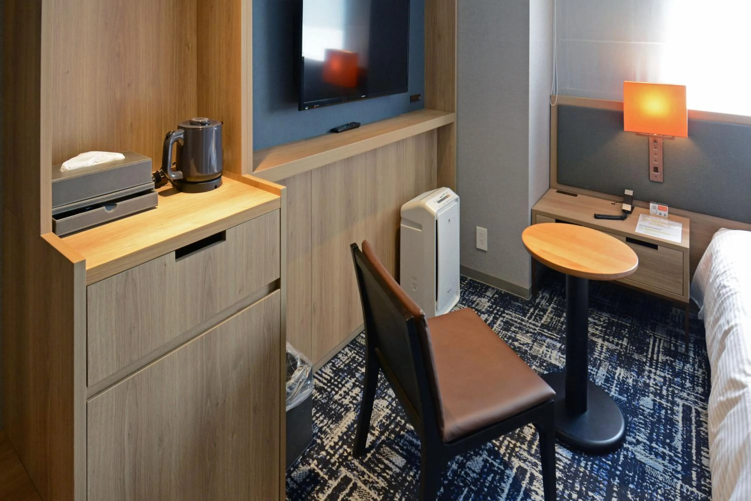 TV and multimedia in Hotel Forza Osaka Kitahama