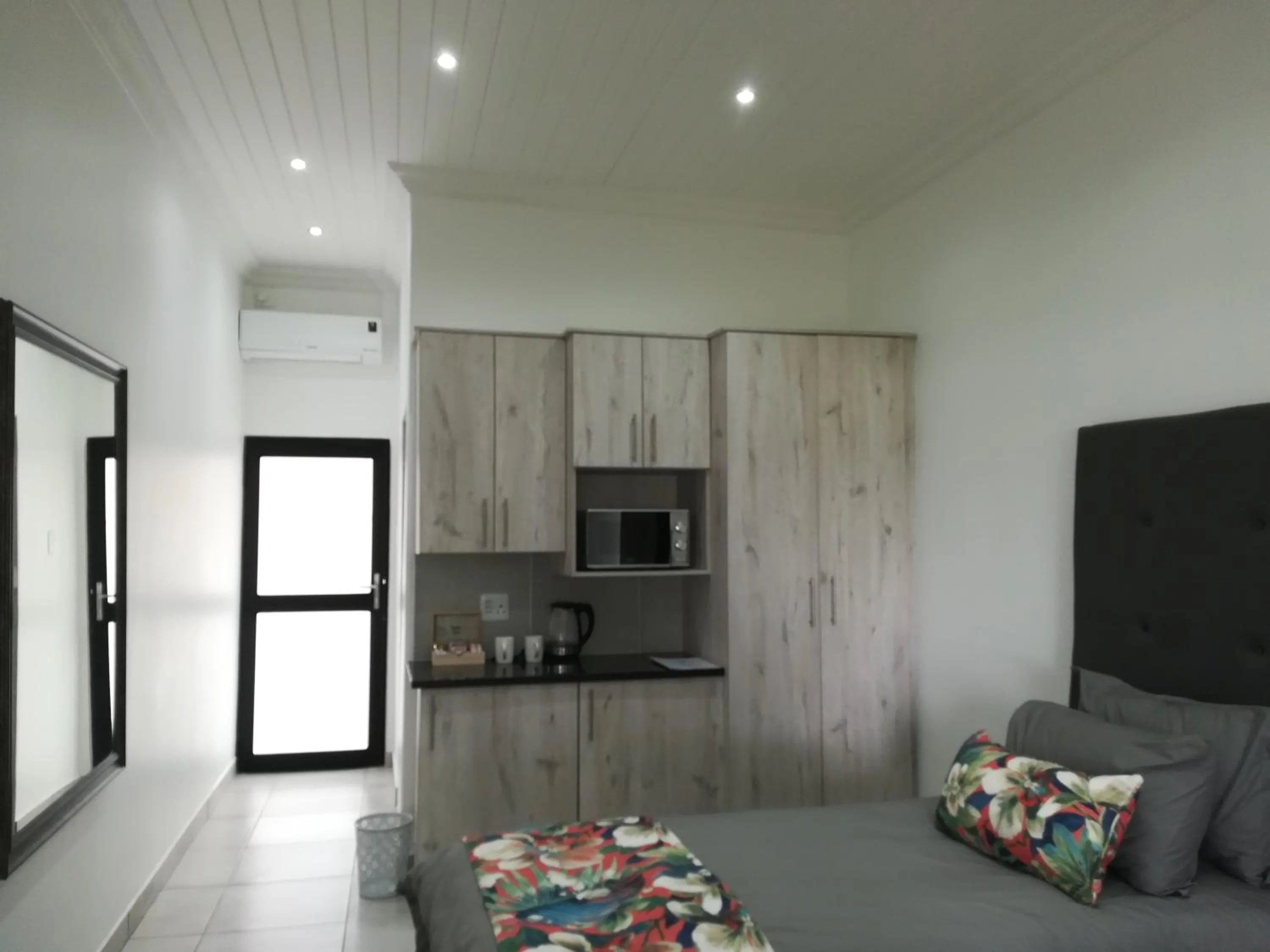 Bedroom in The Gamtoos Ferry Hotel