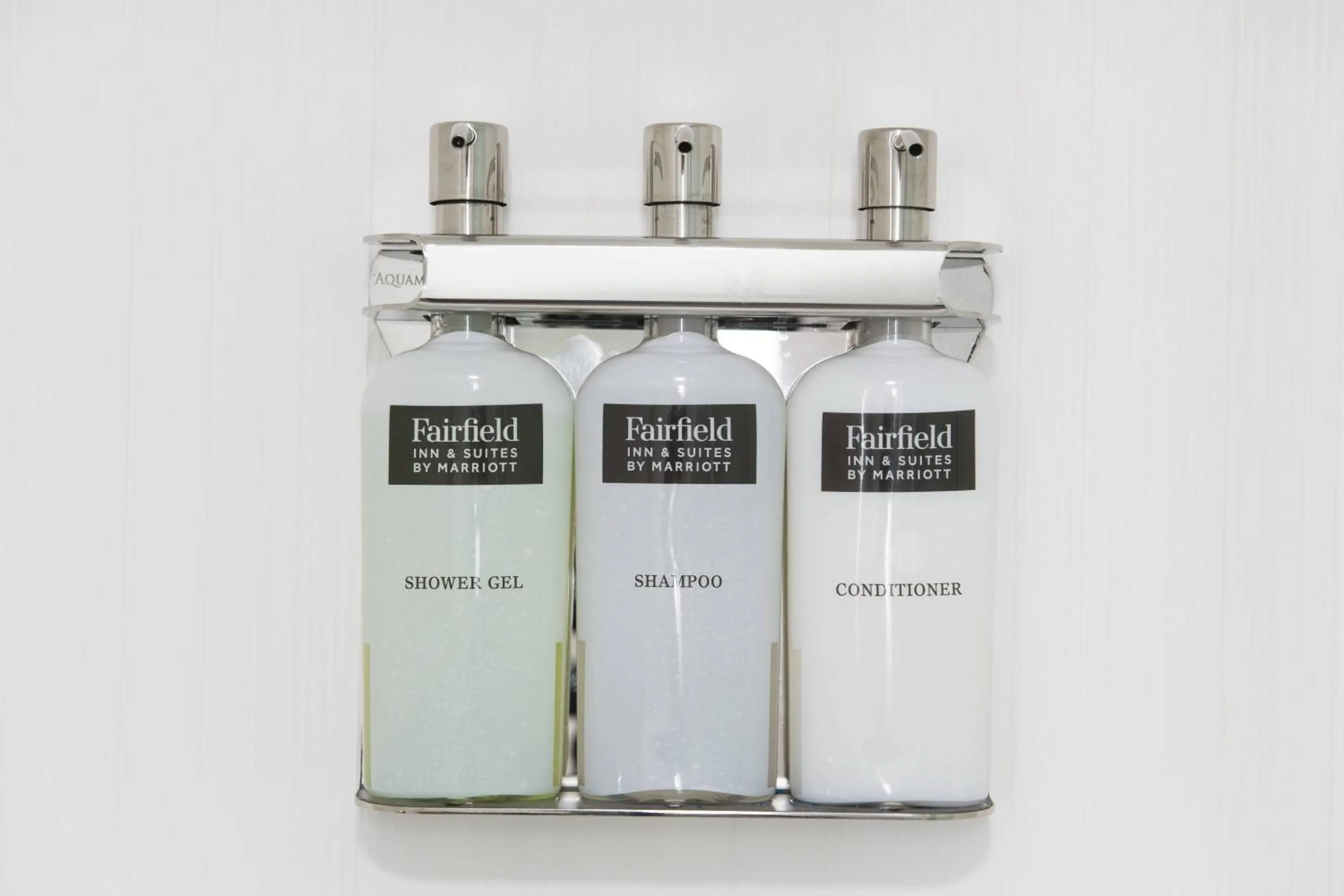 Bathroom in Fairfield Inn & Suites by Marriott Boston Logan Airport/Chelsea