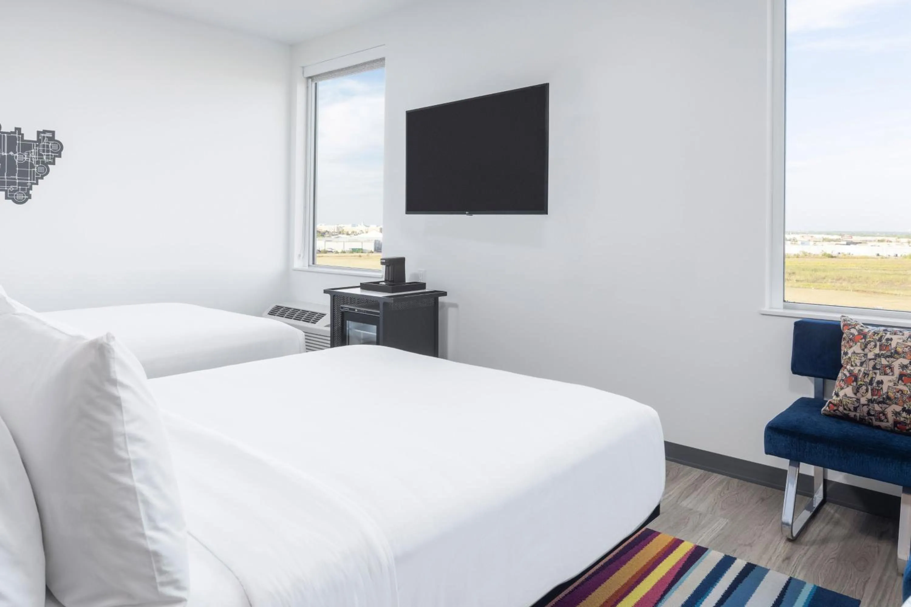 Photo of the whole room, Bed in Aloft Oklahoma City Quail Springs