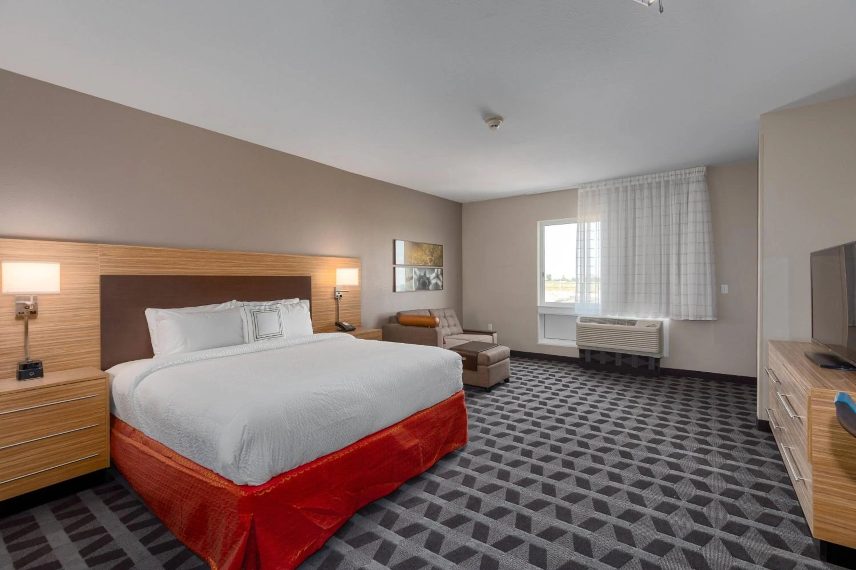 Photo of the whole room, Bed in TownePlace Suites by Marriott Owensboro