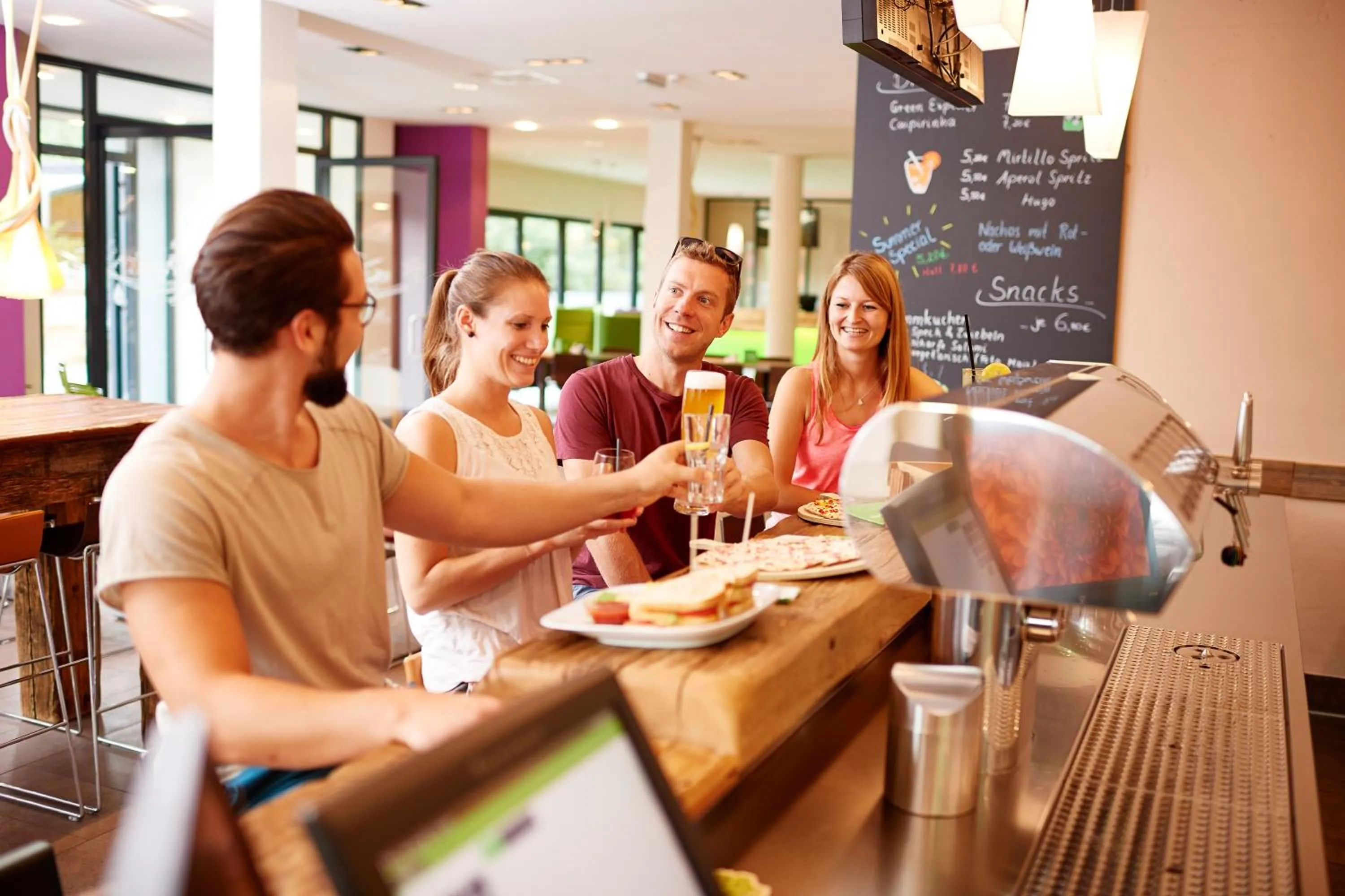 Lounge or bar in Explorer Hotel Bad Kleinkirchheim