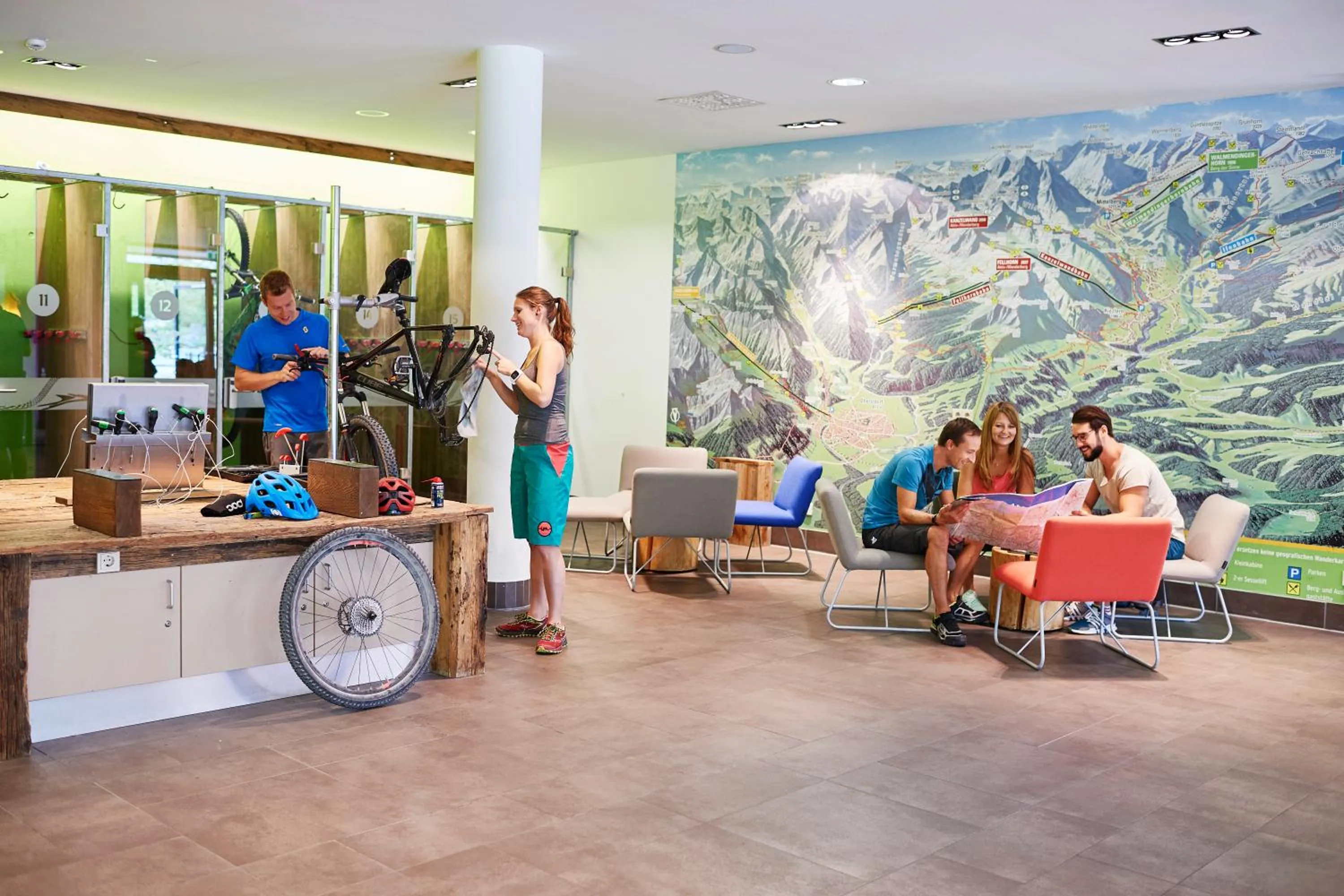 Lounge or bar in Explorer Hotel Bad Kleinkirchheim