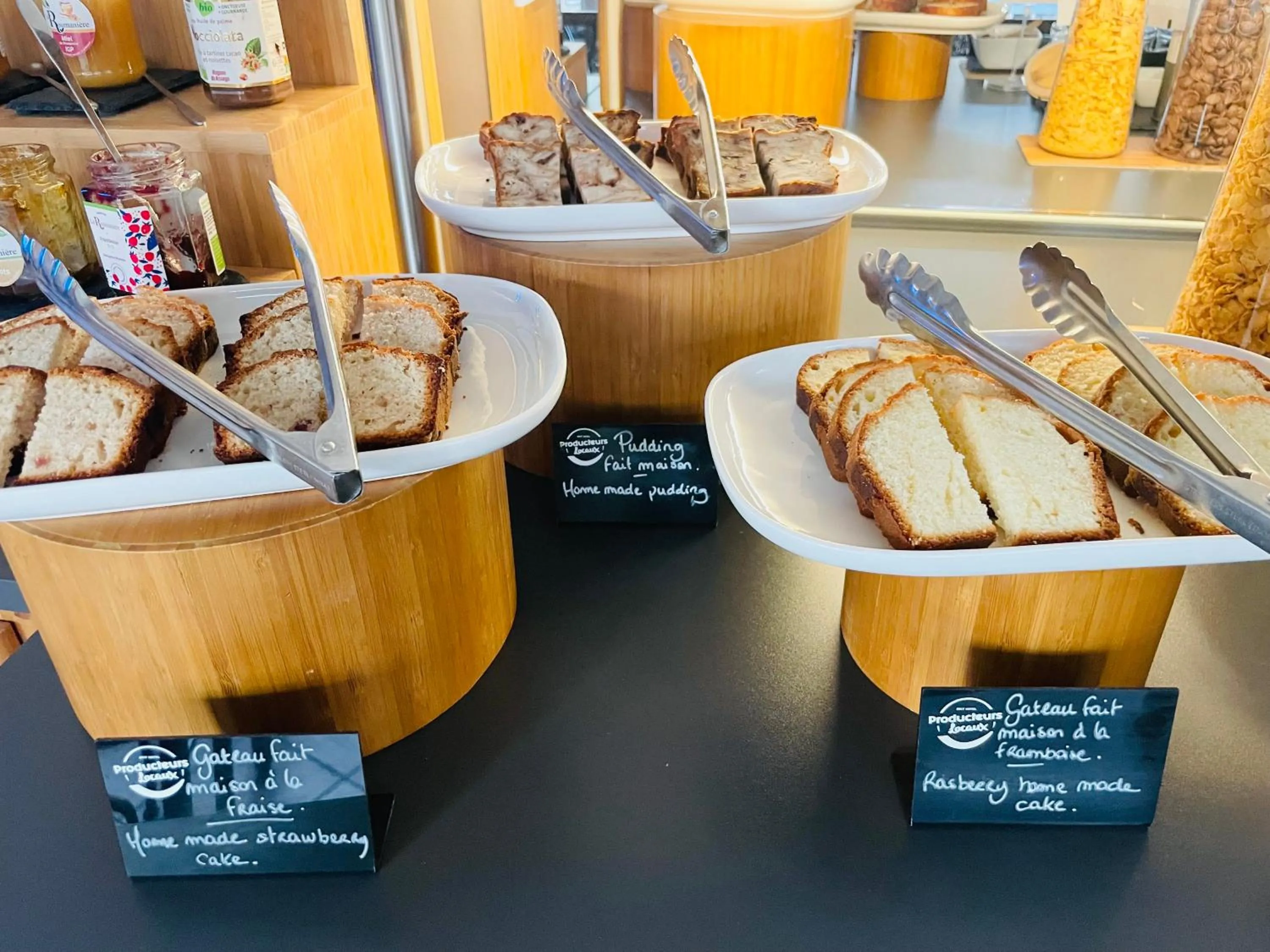 Buffet breakfast in Brit Hotel Acacias