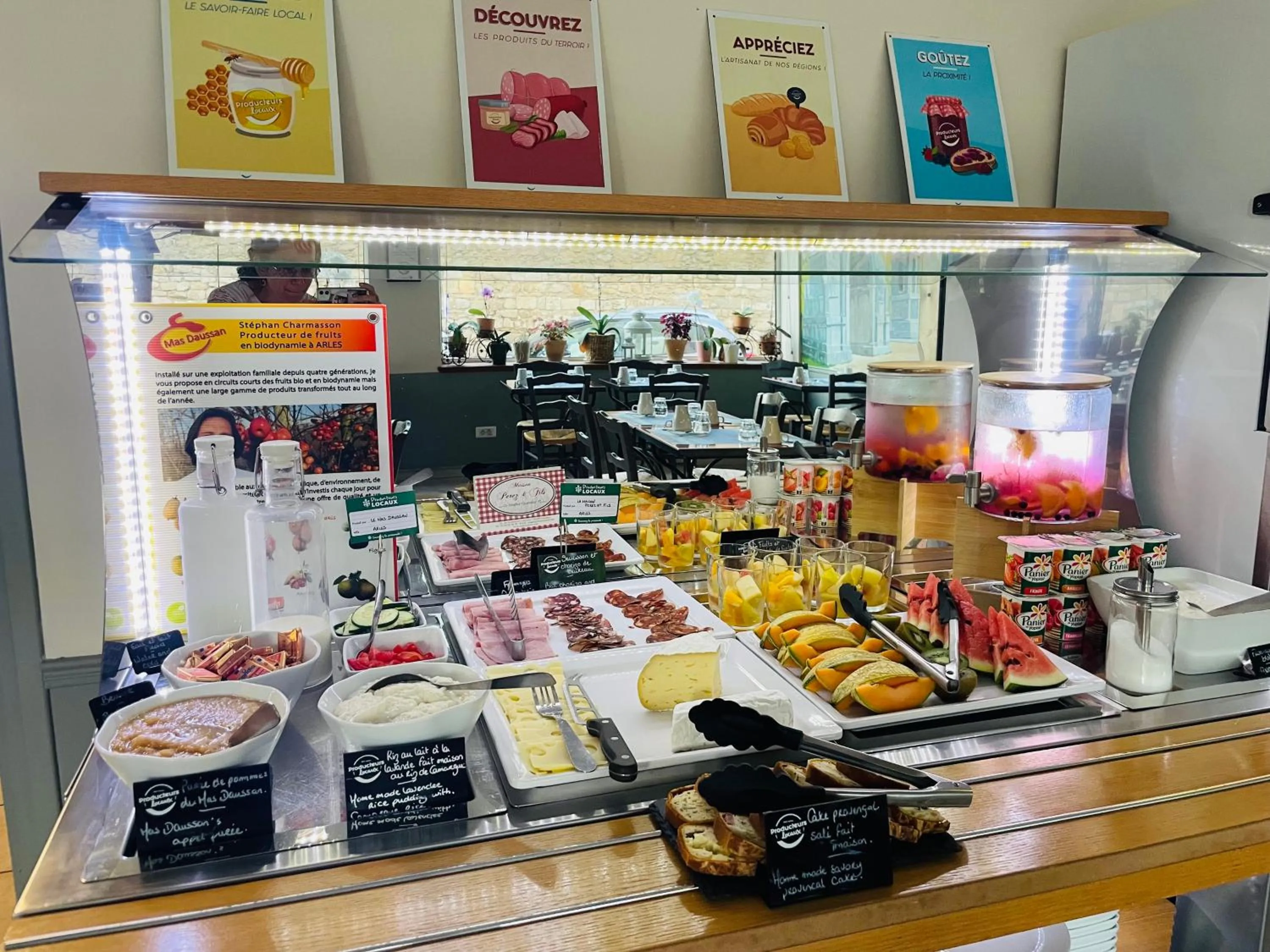 Buffet breakfast in Brit Hotel Acacias