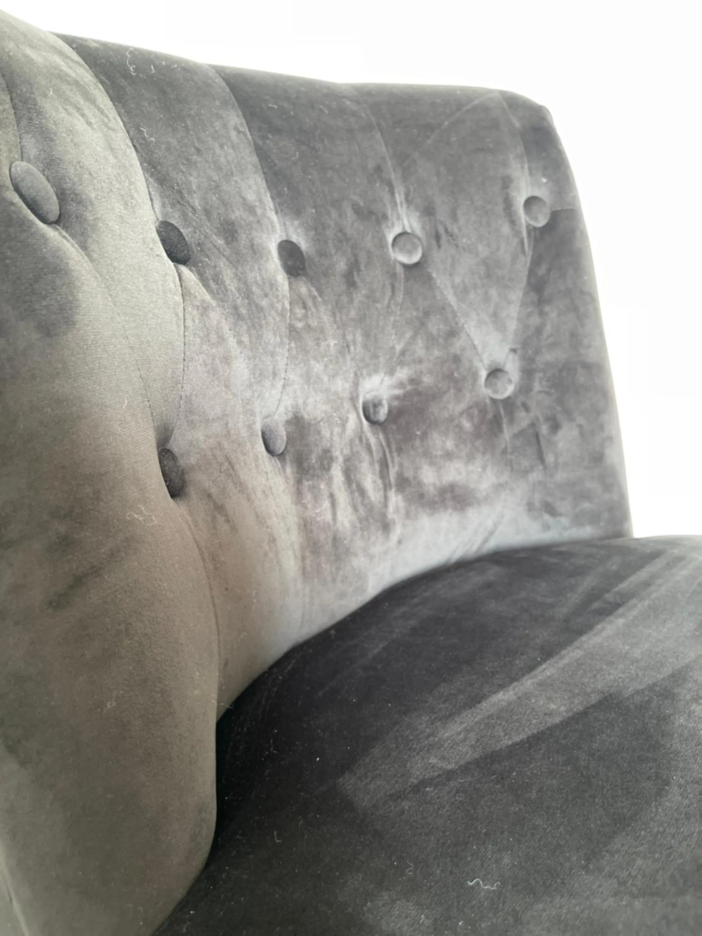 Decorative detail in Brit Hotel Acacias