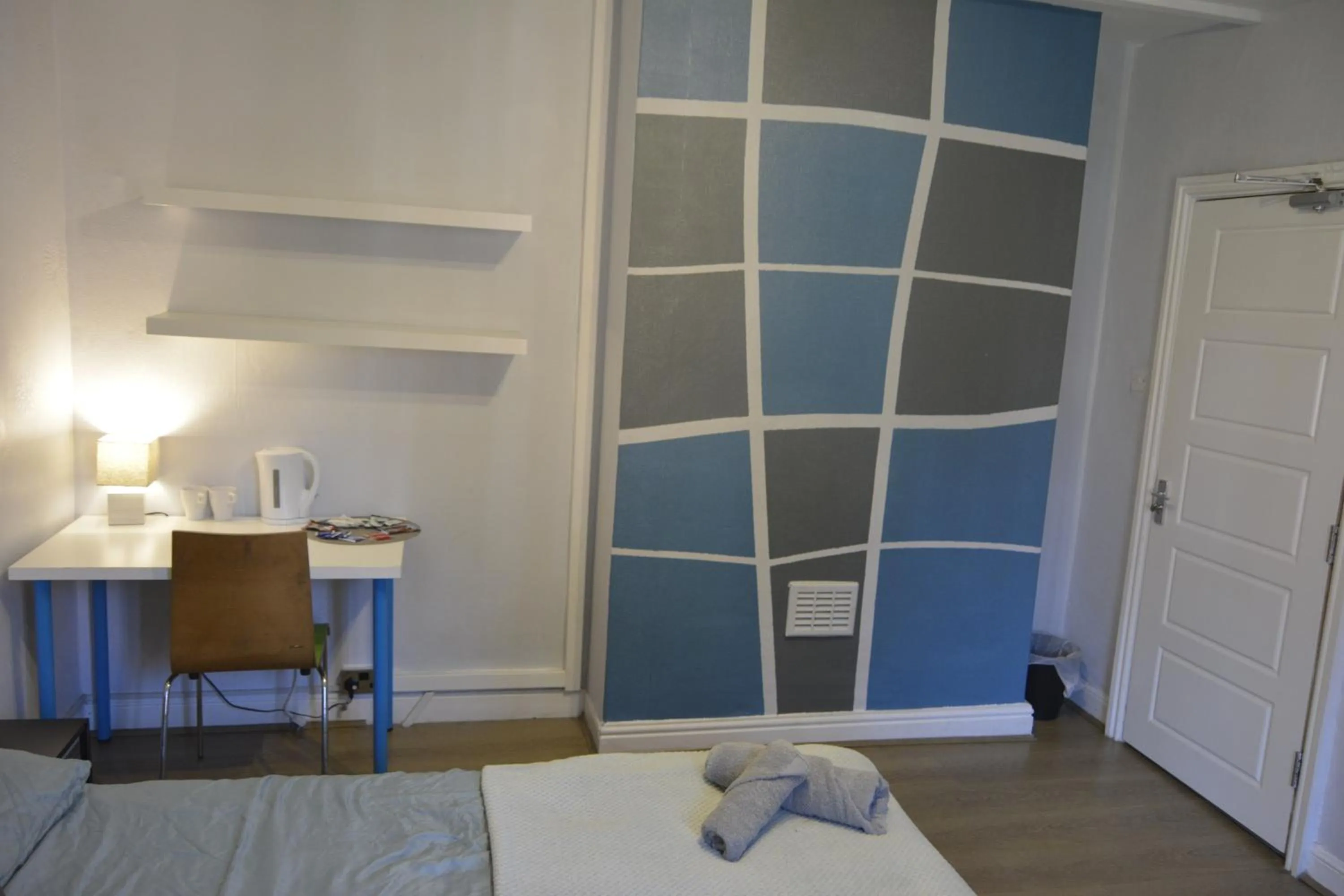 Bedroom, Bed in Kensington Guest House Liverpool