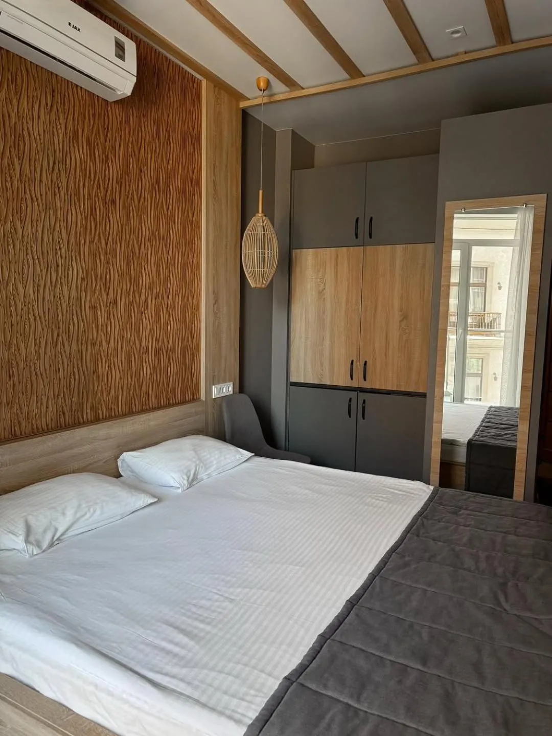 Photo of the whole room, Bed in Mykonos Hotel Apart - Maestro