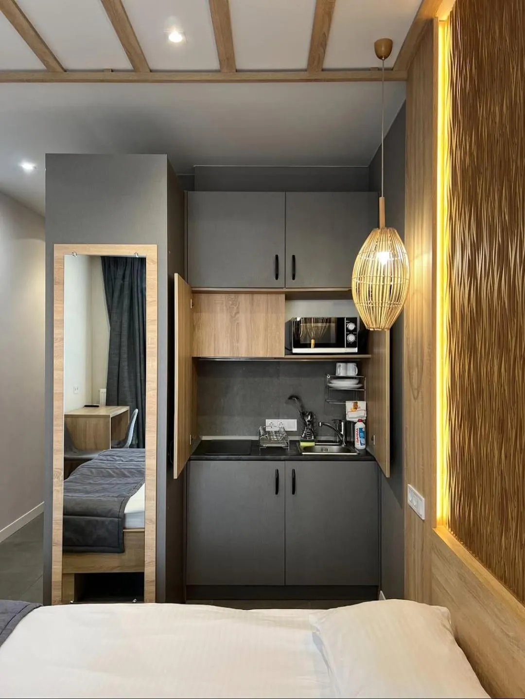 Bed in Mykonos Hotel Apart - Maestro