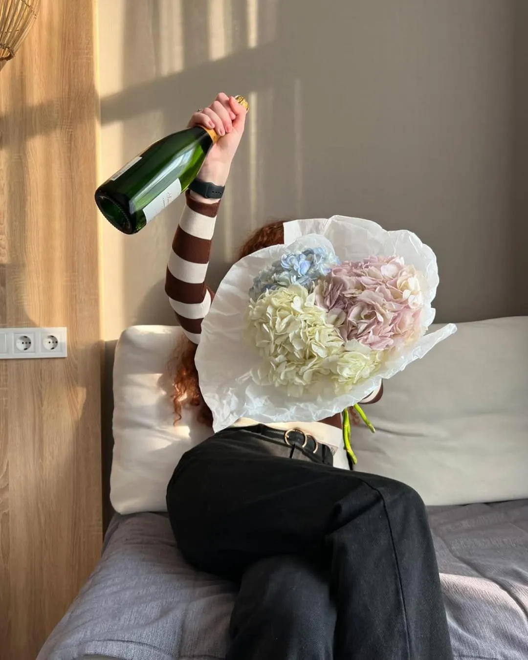 Bed in Mykonos Hotel Apart - Maestro