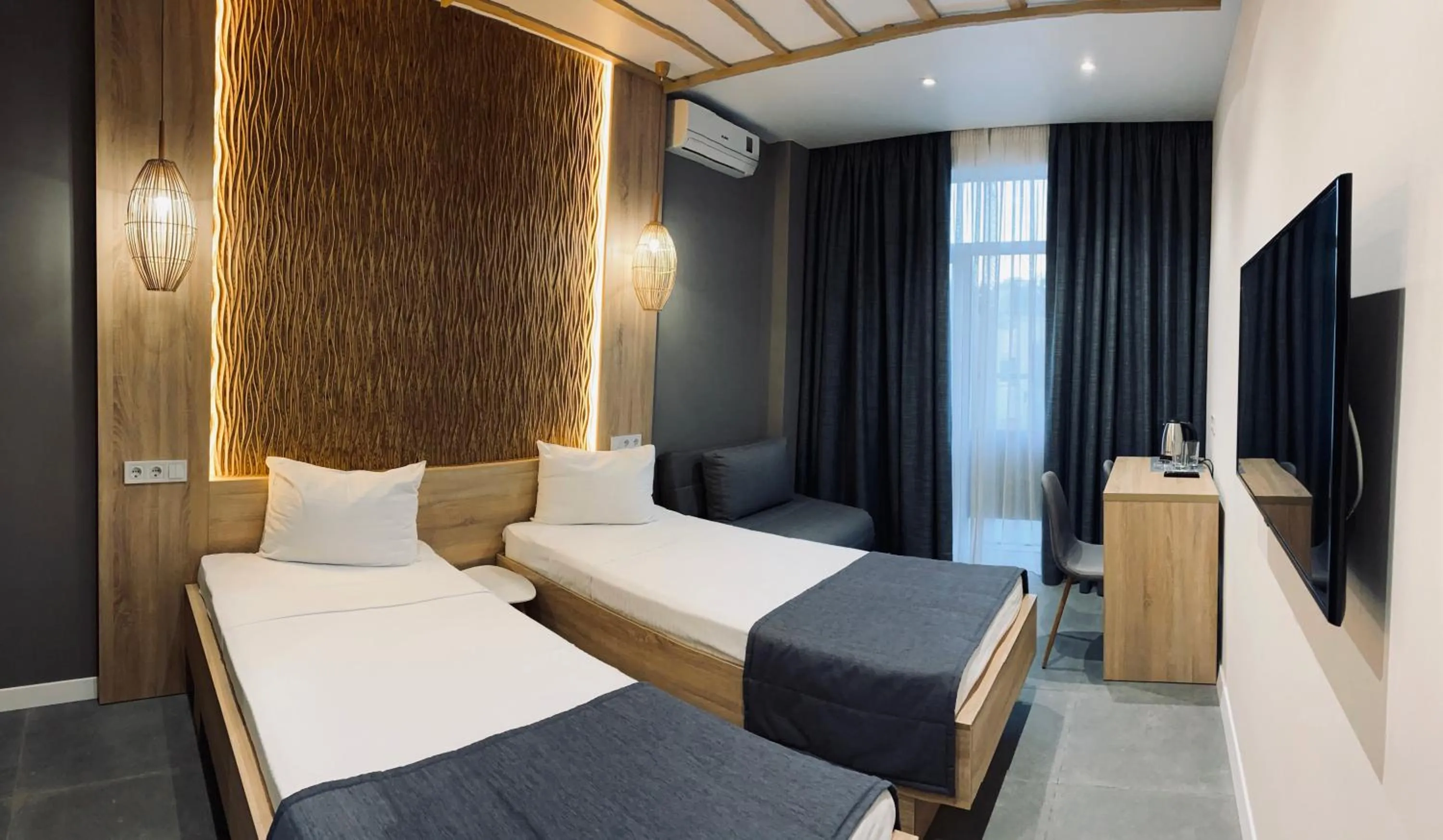 Bed in Mykonos Hotel Apart - Maestro