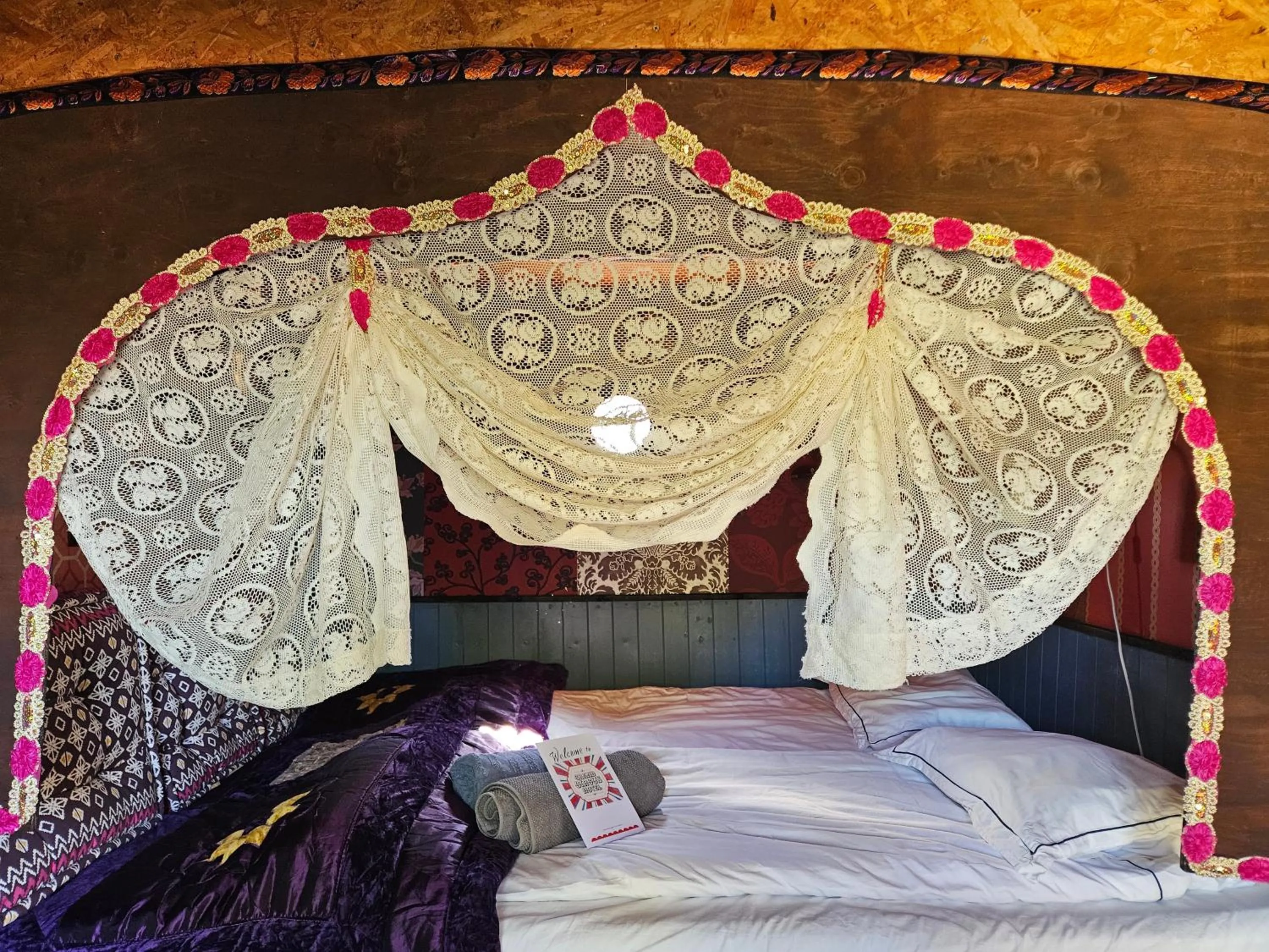 Bed in Grand Circus Hotel