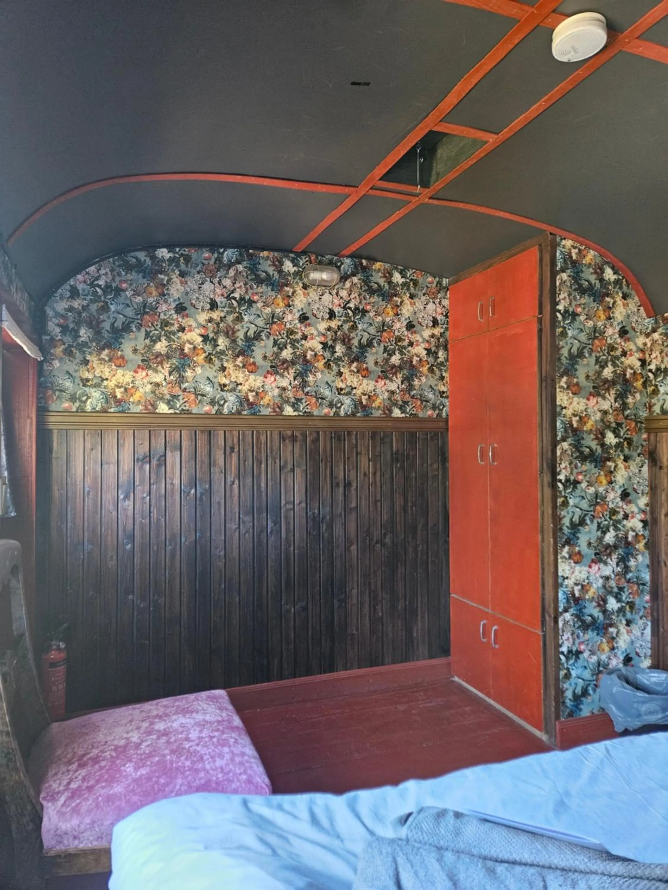 Bed in Grand Circus Hotel