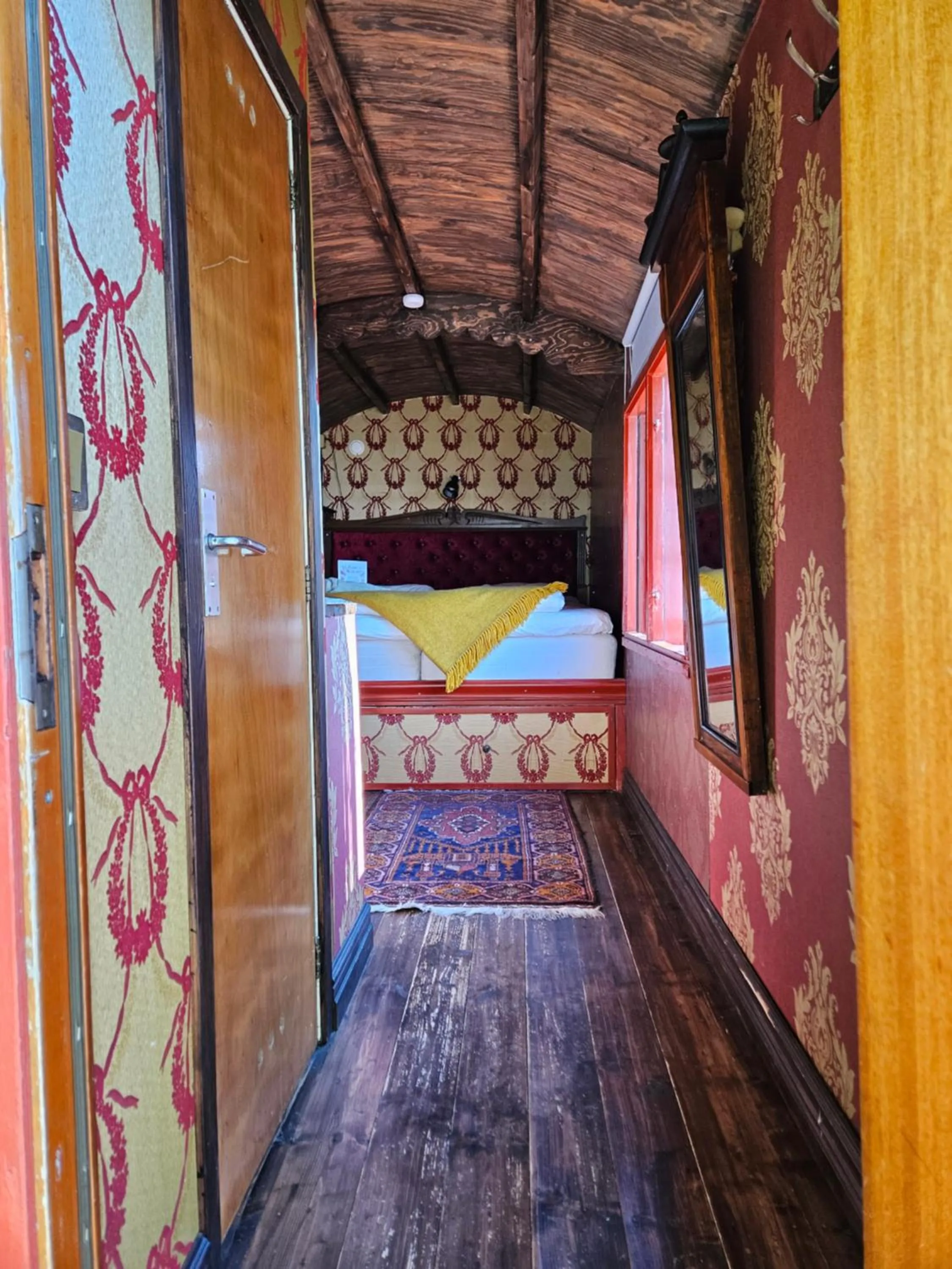 Bed in Grand Circus Hotel