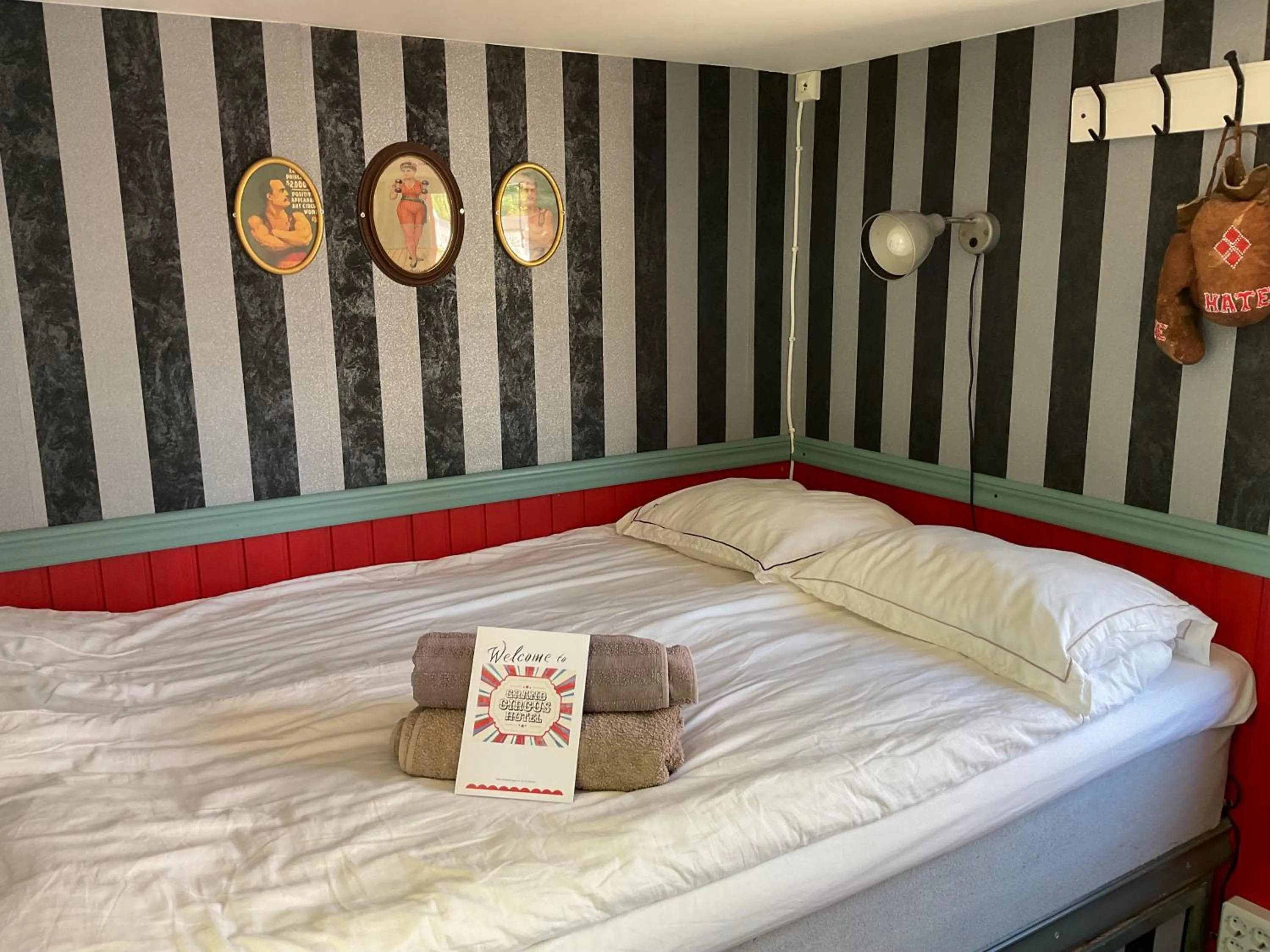 Bed in Grand Circus Hotel