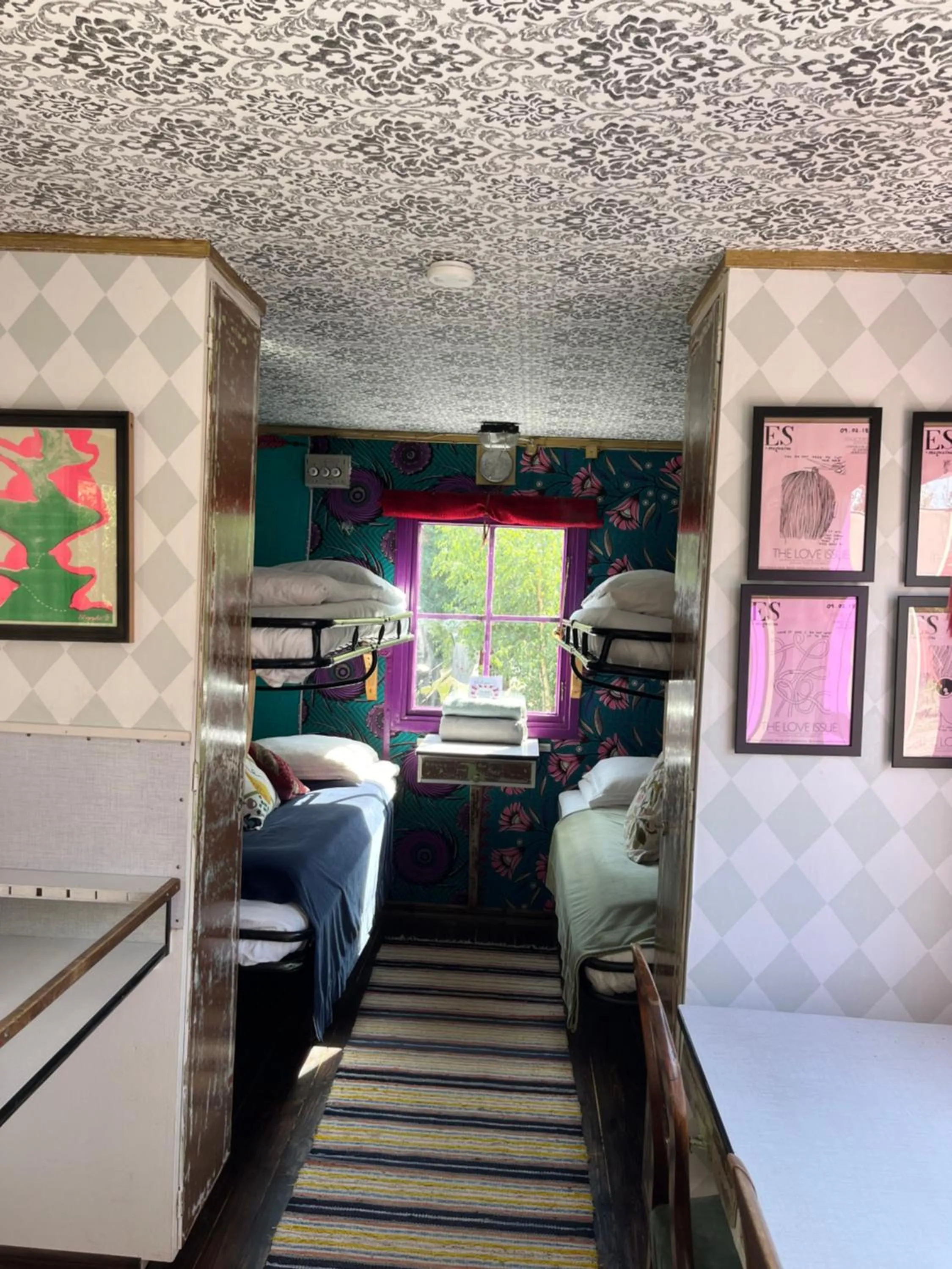 Bed in Grand Circus Hotel