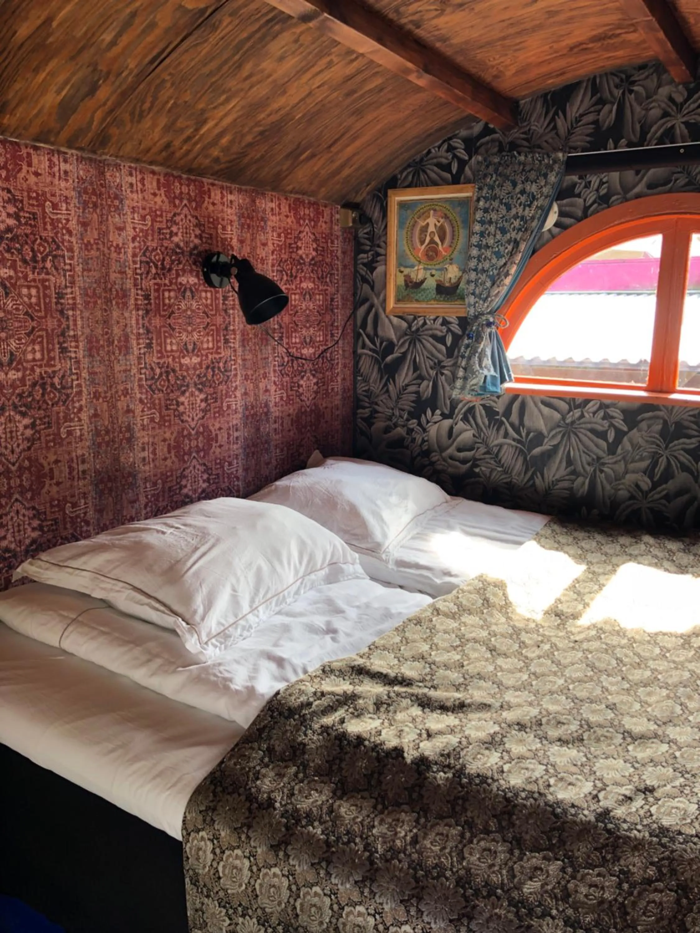 Bed in Grand Circus Hotel