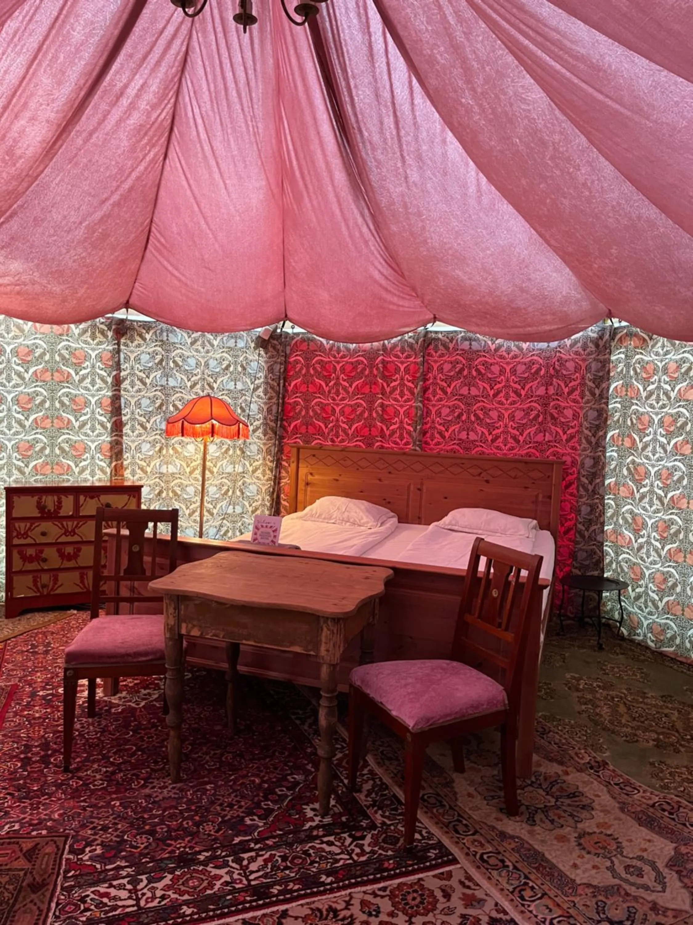 Bed in Grand Circus Hotel