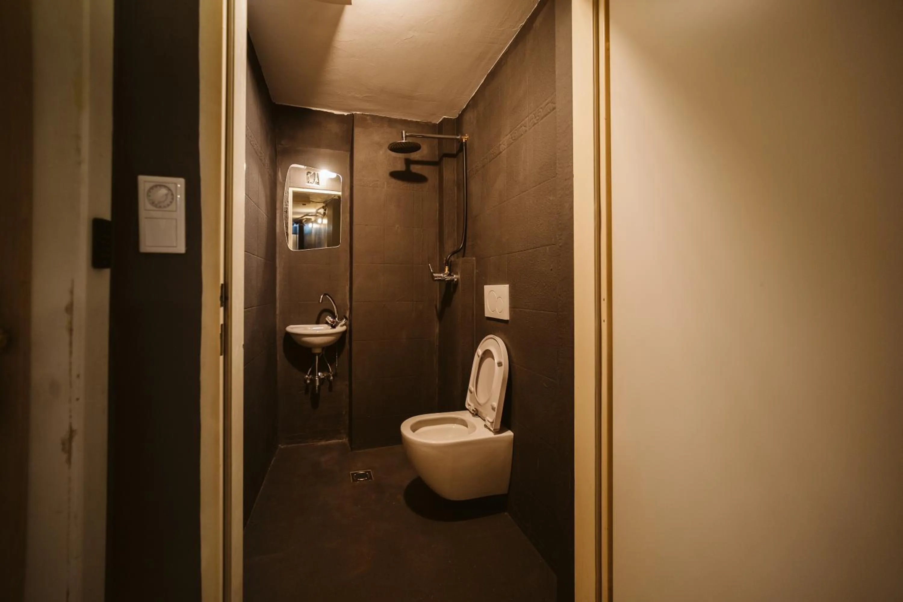 Toilet in The Keep Eco Rooms
